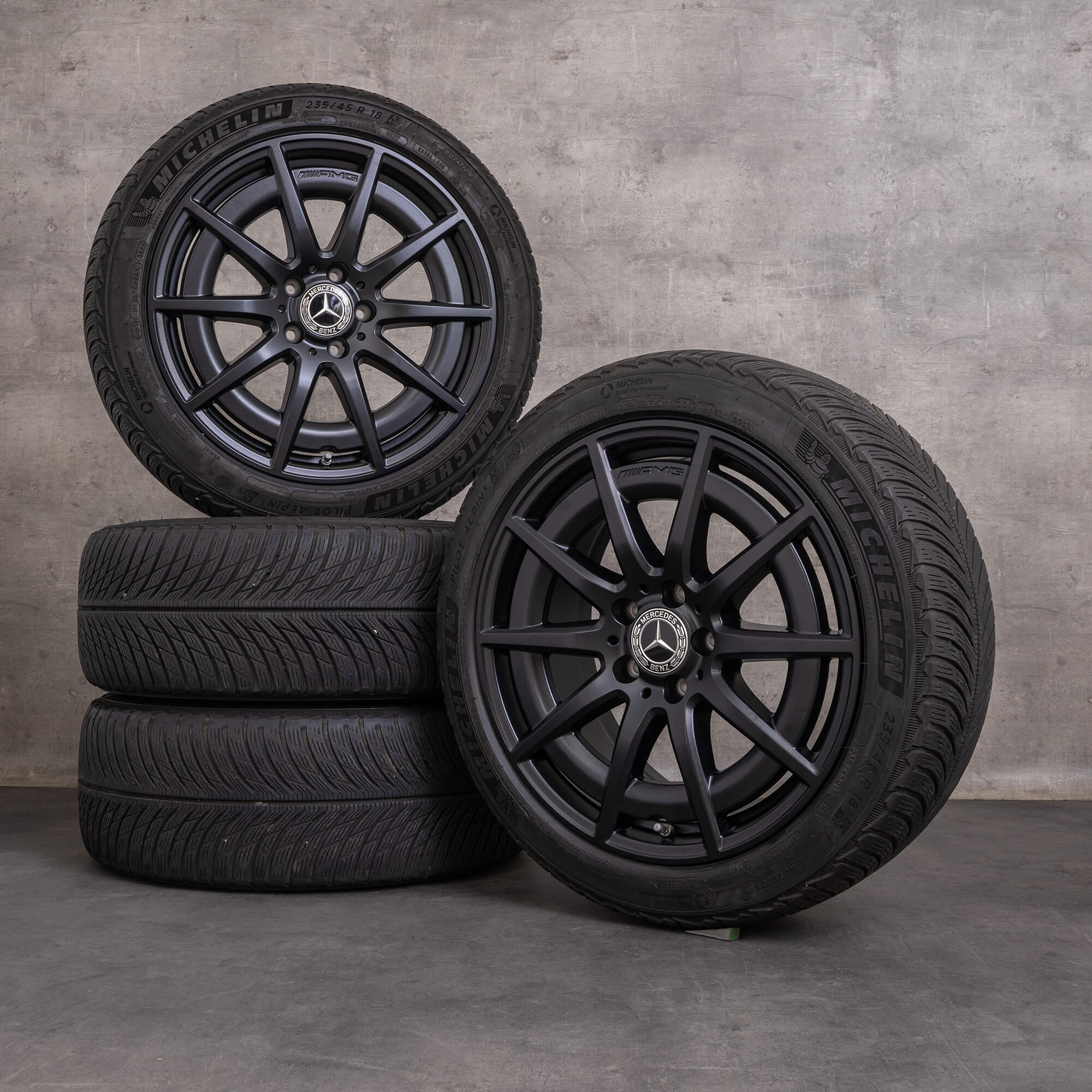 Originale Mercedes Benz Classe C C43 AMG pneumatici invernali 18 pollici W206 S206 cerchi A2064012100 nero opaco