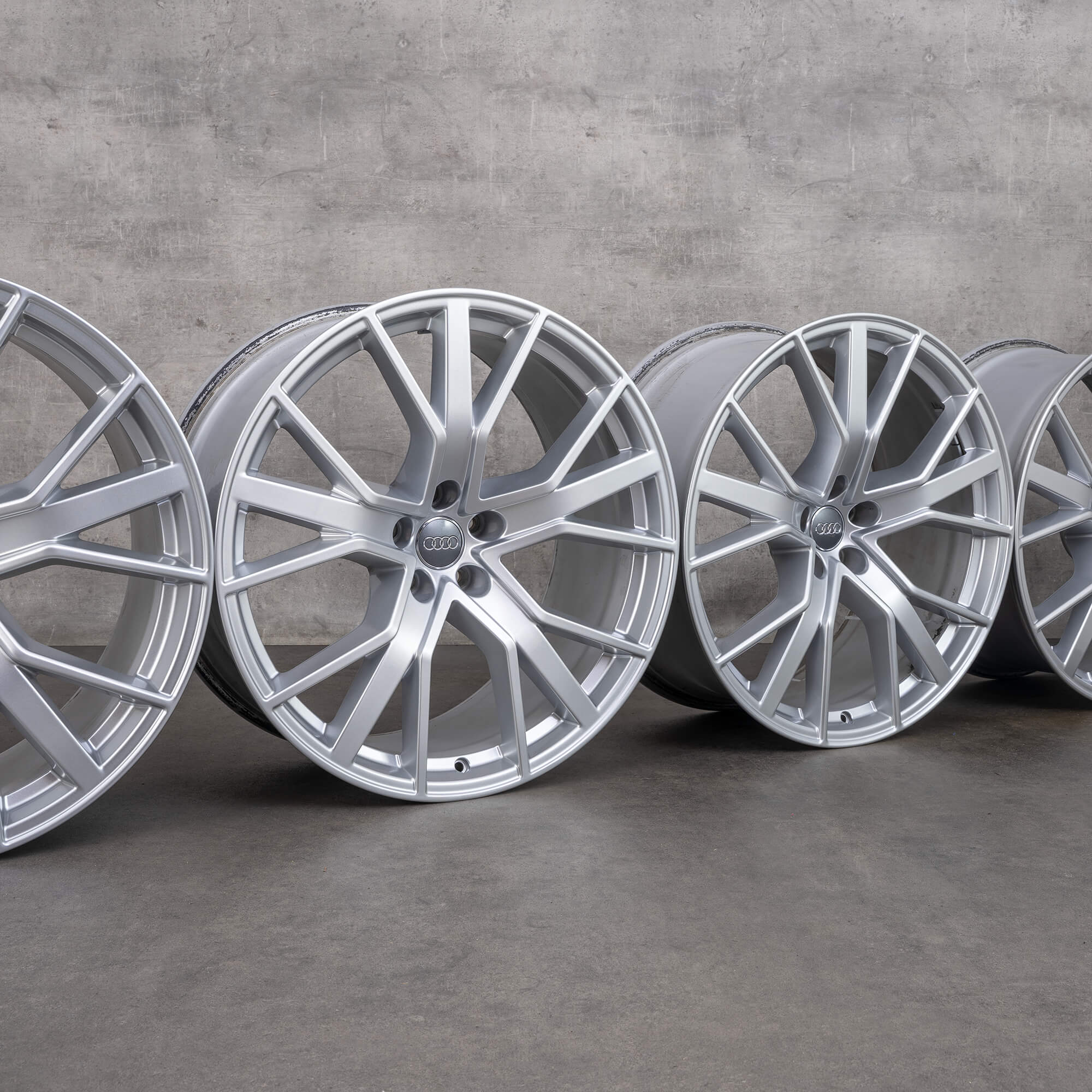 Audi 21 inch rims RS6 4G C7 Performance alloy 8 x 19 ET26 4G0601025CP