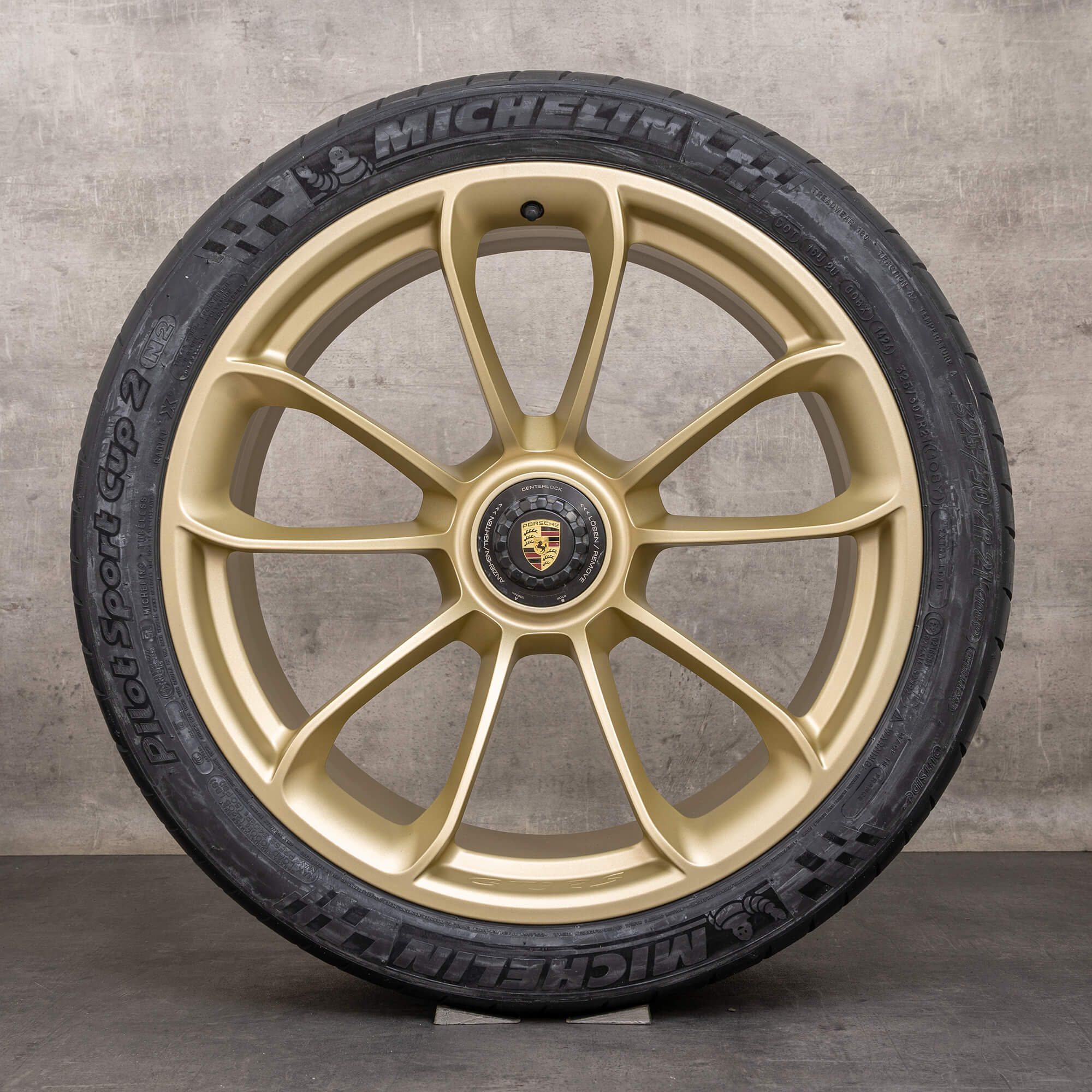 (4161)PORSCHE 19インチ ゴールド ホイールセット PIRELLI OEM Porsche 911 rims 20 21 inch 991 II GT2 RS GT3 & Sommerrder