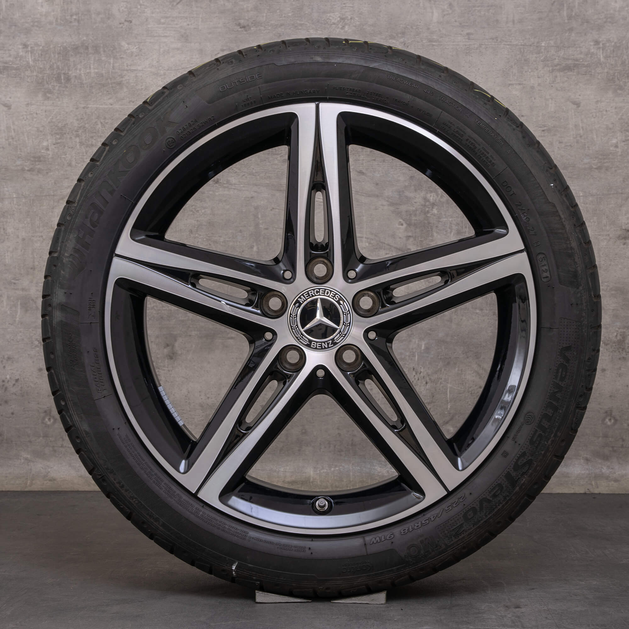 Originele Mercedes Benz A B-klasse CLA AMG velgen 18 inch W177 V177 W247 W118 X118 C118 zomerwielen A1774010700 zwart glanzend gedraaid
