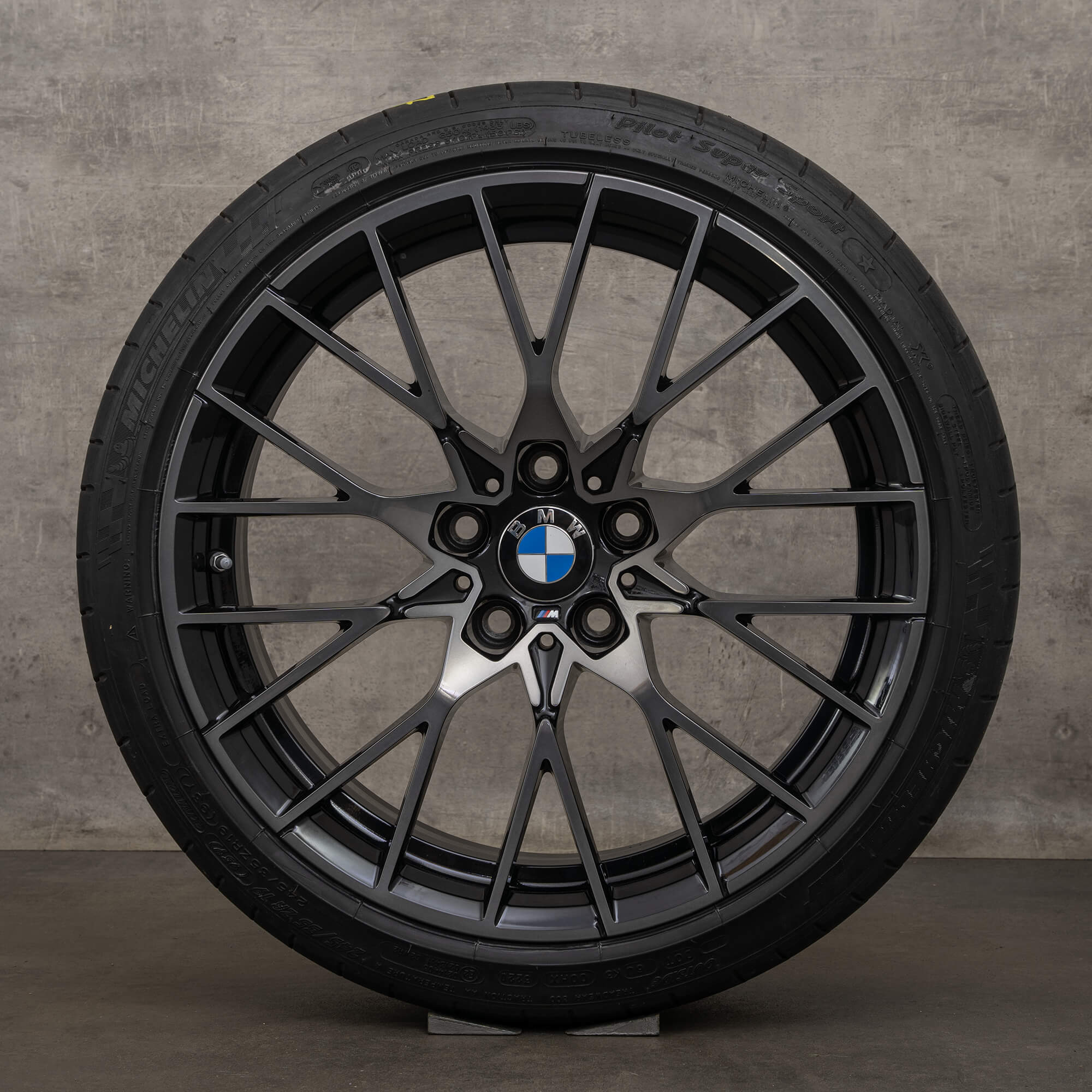 Original BMW M2 19 Zoll Felgen F87 Sommerräder 8073847 8073848 schwarz glanzgedreht