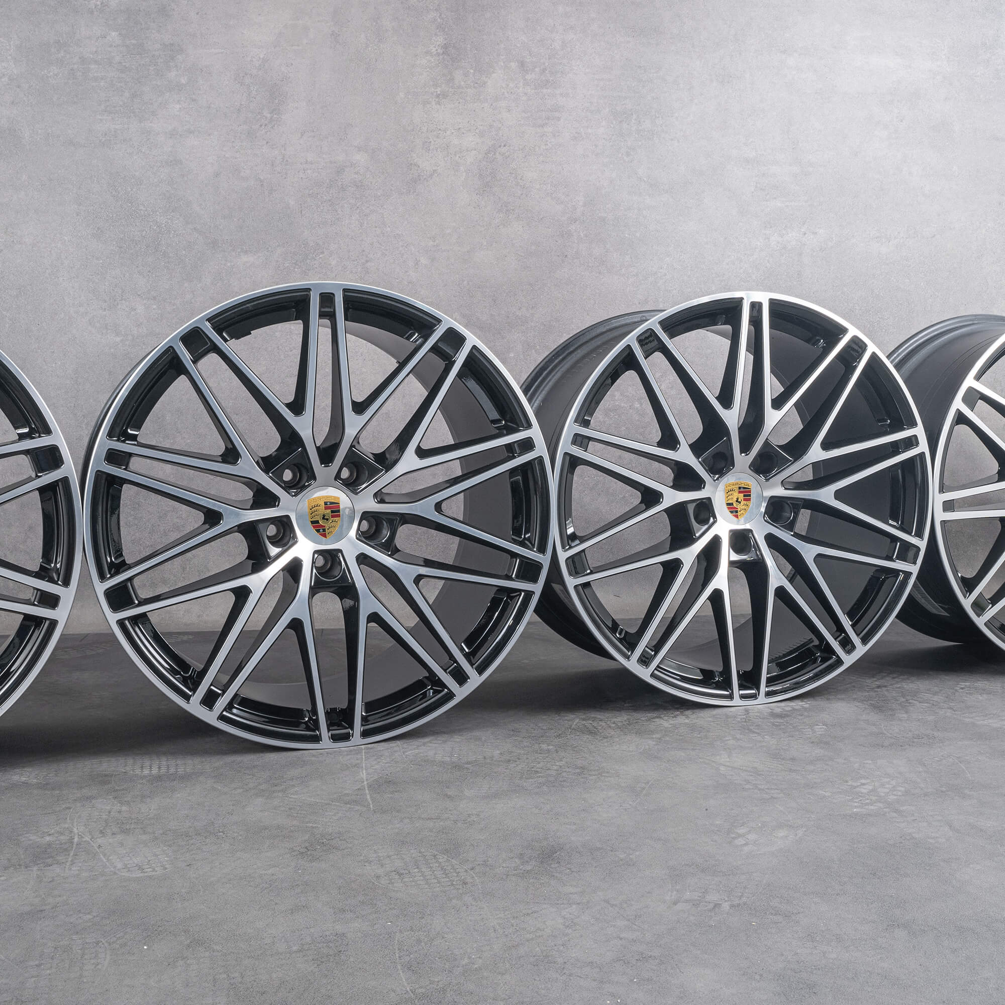 Originální disky Porsche Cayenne Coupe 9Y3 9YA II 22 palců RS Spyder Design