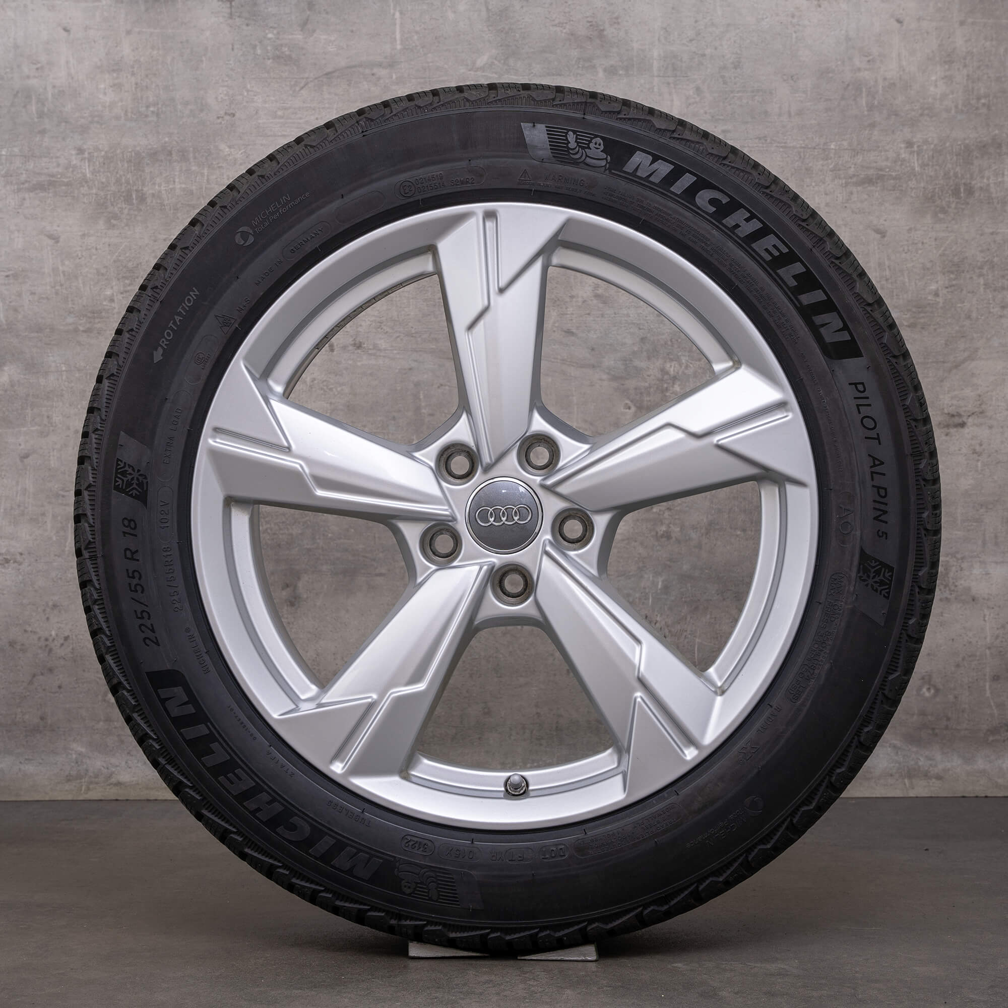 Original Audi A6 S6 roues d'hiver 18 pouces 4K C8 jantes 4K0601025D argent