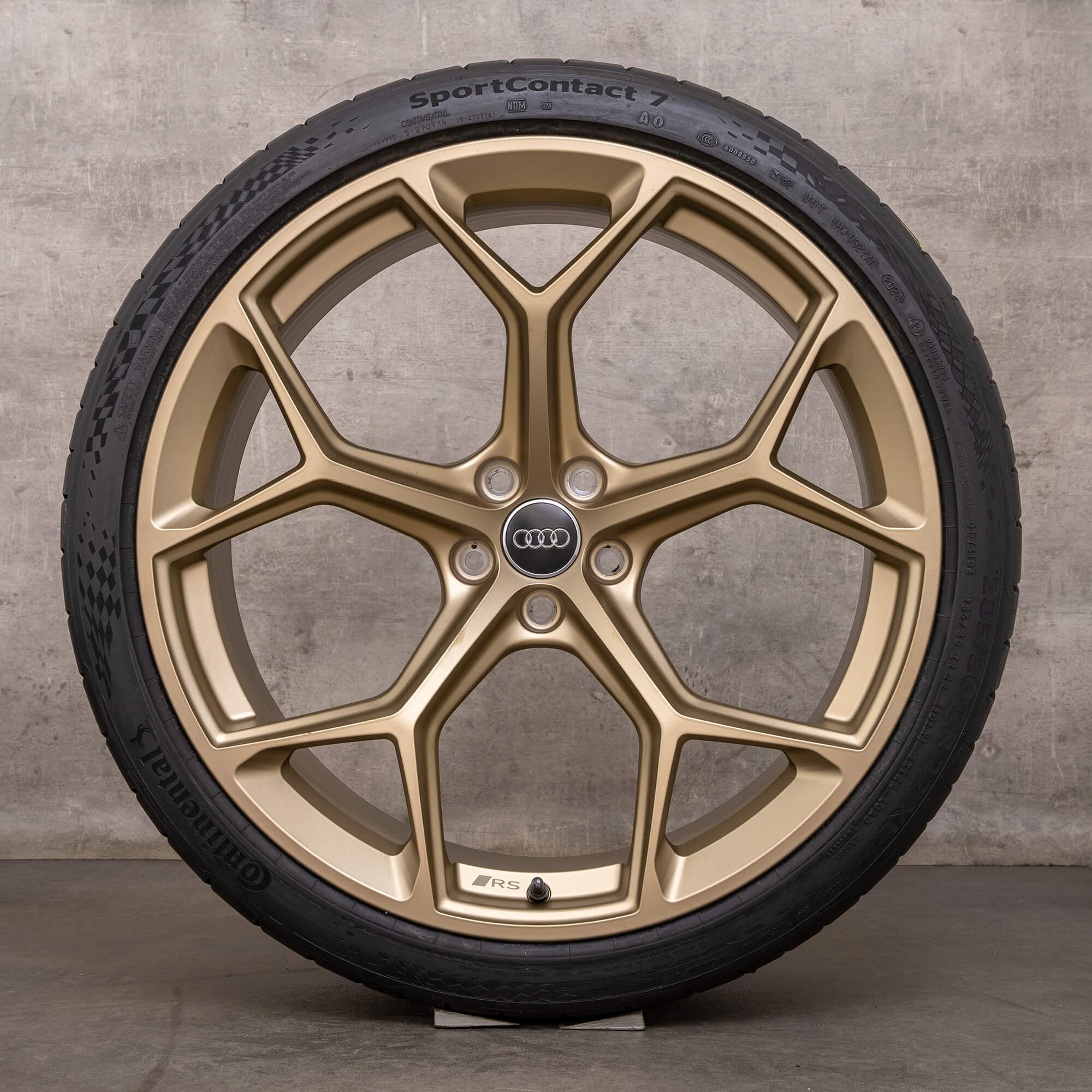 OEM Audi RS6 RS7 rims 22 inch 4K C8 summer wheels 4K0601025BM Performance honeycomb design neodymium gold