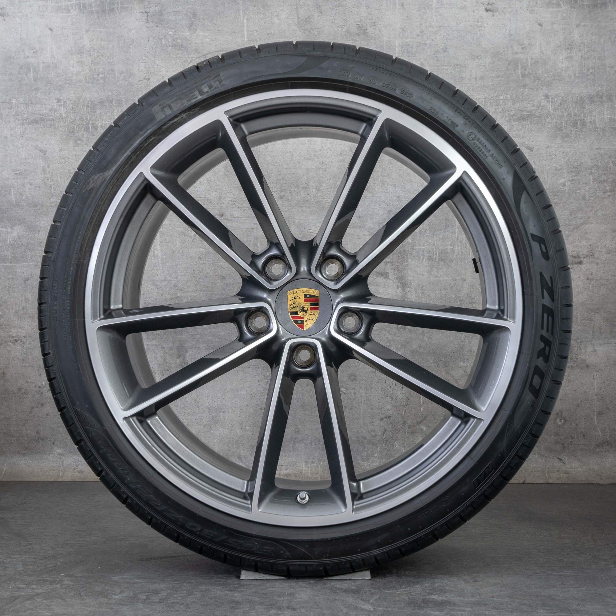 Alkuperäiset Porsche 992 I vanteet 20 21 tuuman kesäpyörät 992044661K Carrera Classic titaani kiillotettu