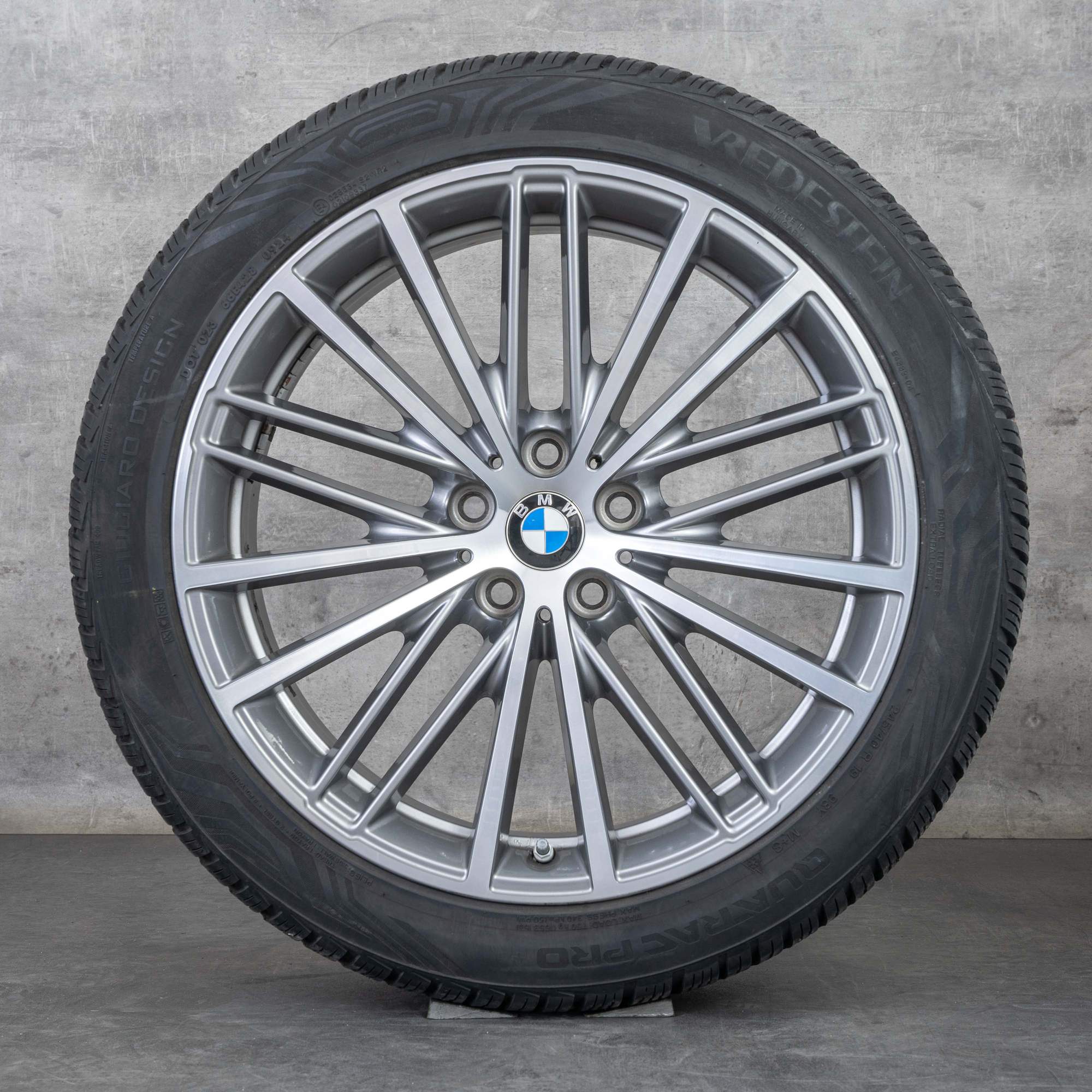 Alkuperäiset BMW 5-sarjan vanteet 19 tuuman G30 G31 all season renkaat styling 635 6863422 6863423 rautaharmaa kiillotettu