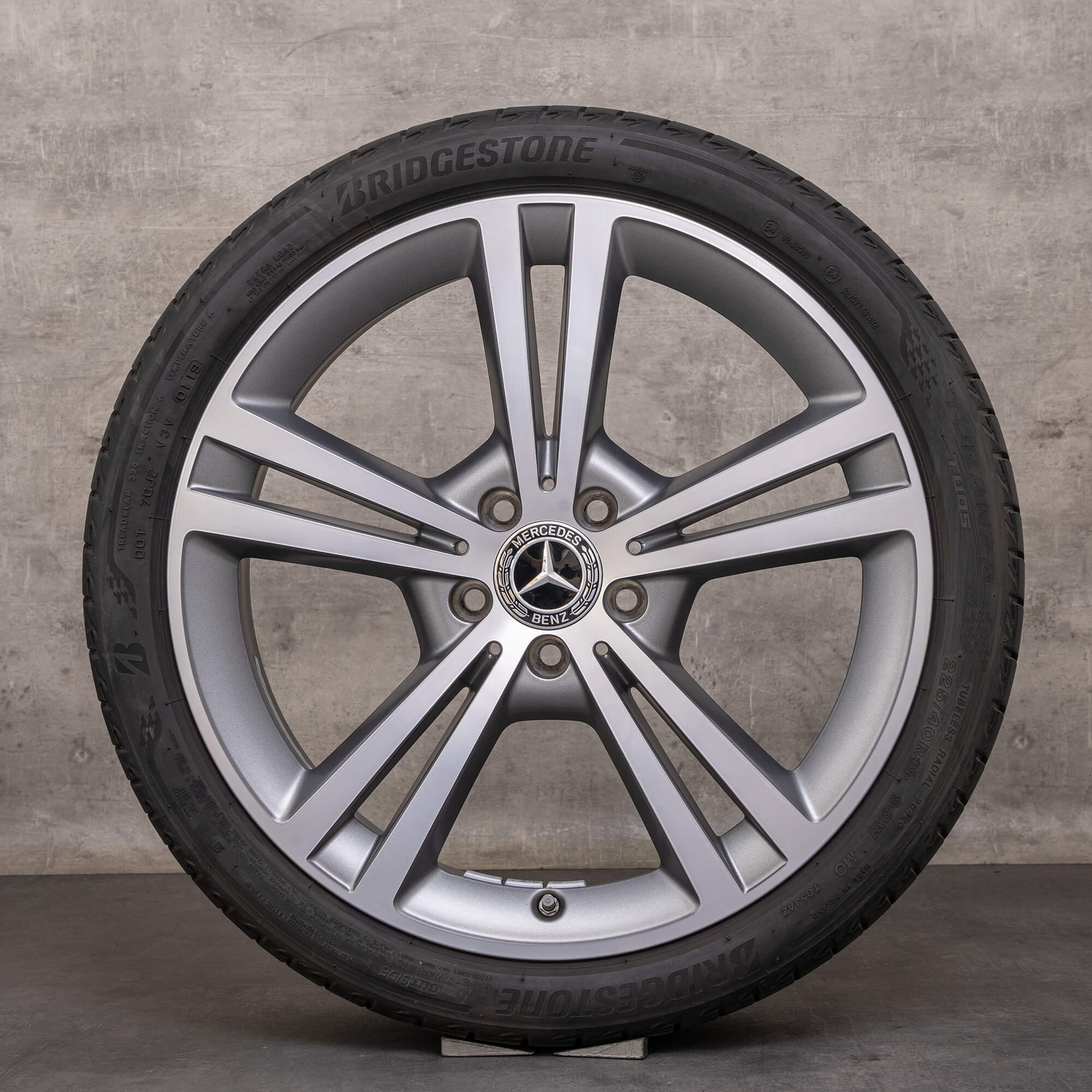 Originele Mercedes A B-klasse CLA velgen 19 inch W177 V177 W247 C118 X118 zomerwielen A1774010800 himalayagrijs glanzend gedraaid
