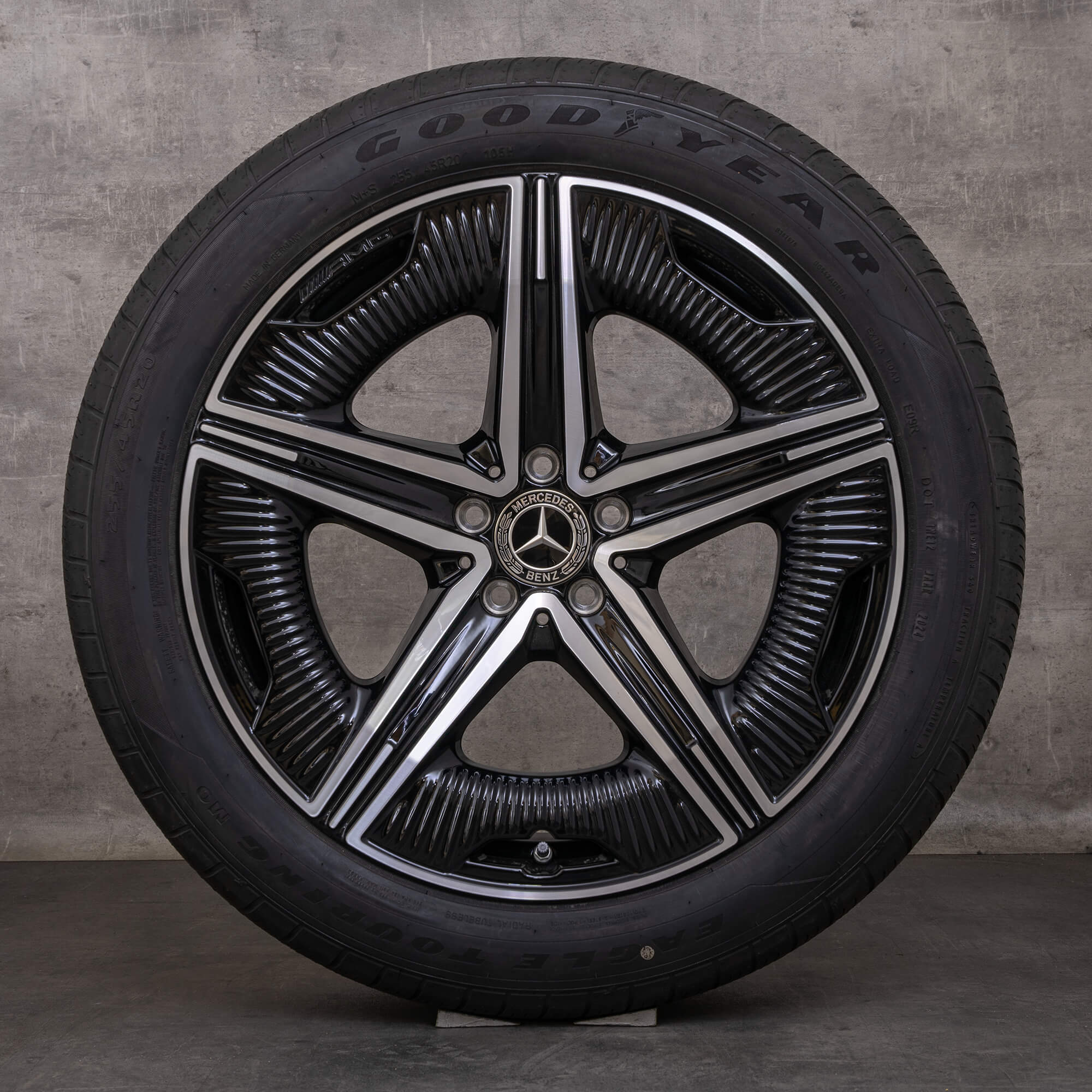 OEM Mercedes Benz EQS rims 20 inch V297 summer wheels A2974012300