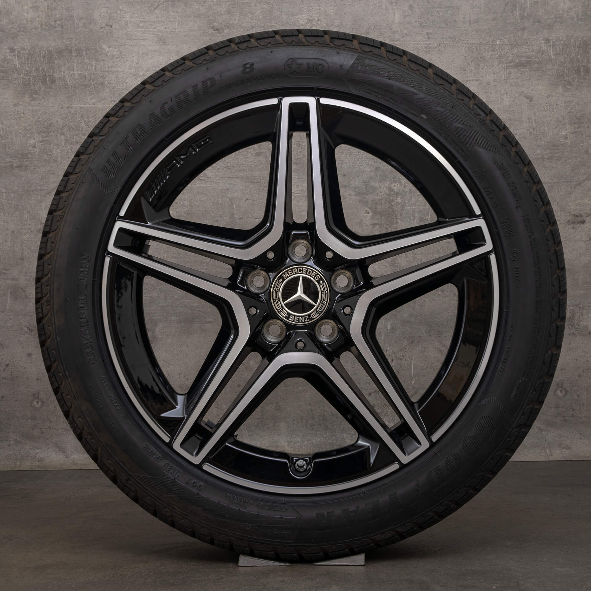 Mercedes Benz AMG E-Class W213 W238 winter tires 18 inch rims A2134016300