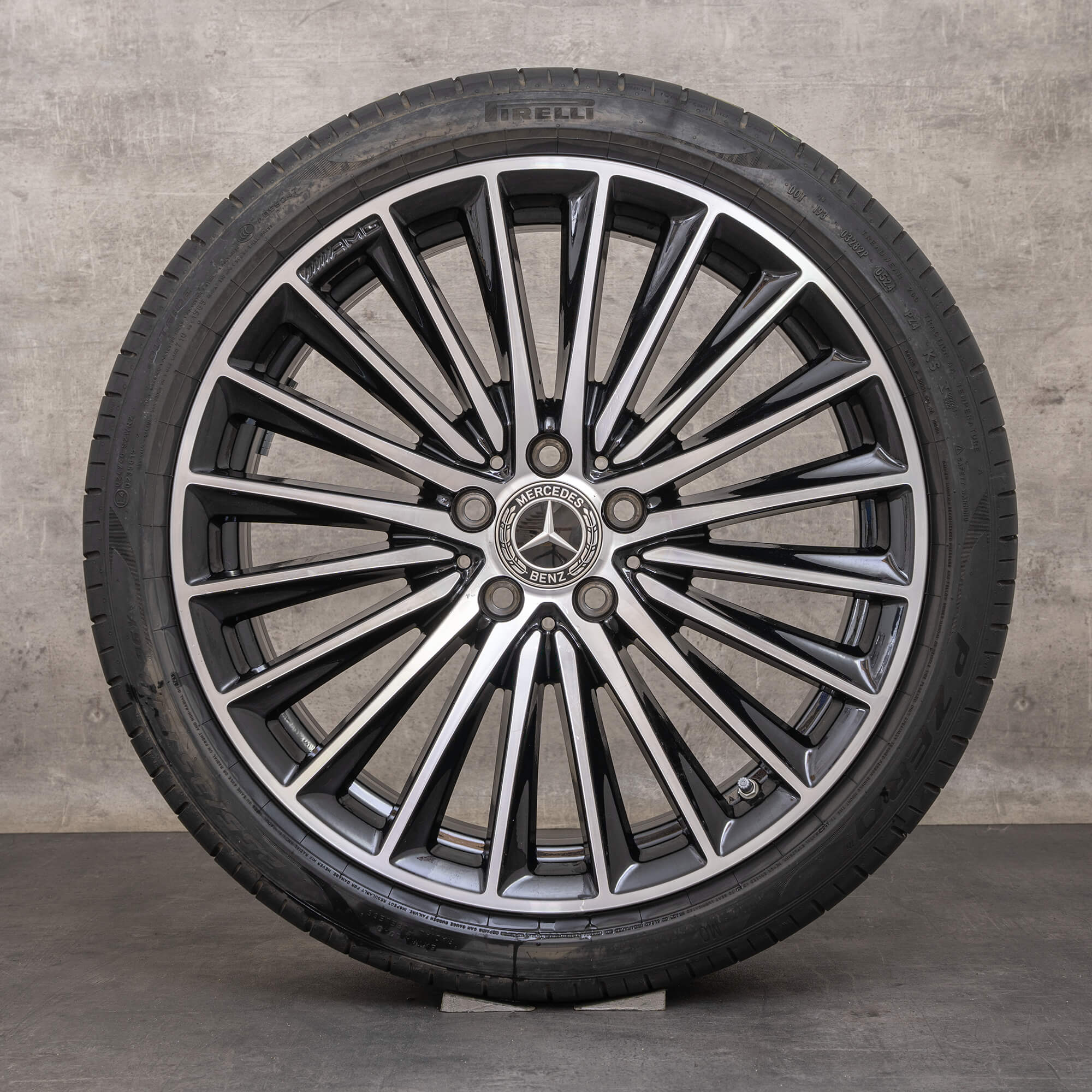 Originale Mercedes Benz C-Klasse AMG fælge 19 tommer W206 S206 sommerhjul A2064011900 A2064012000 sort blank drejet