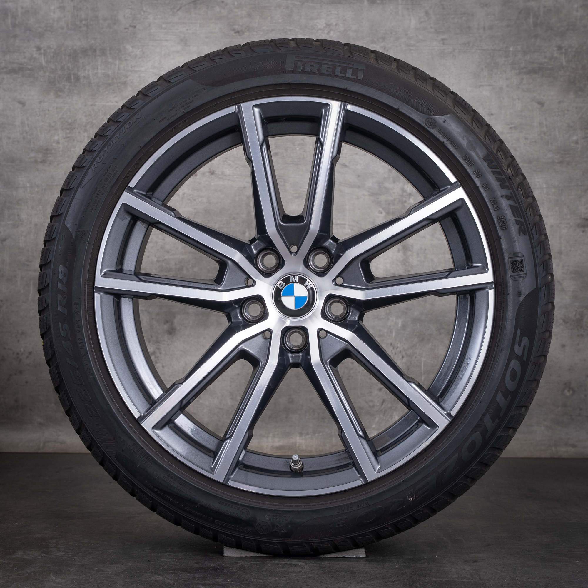 Original BMW 2er 3er 4er Winterräder 18 Zoll G42 Coupe G20 G21 G22 G23 Felgen Styling 780 6883522 midnight grey Front glanzgedreht