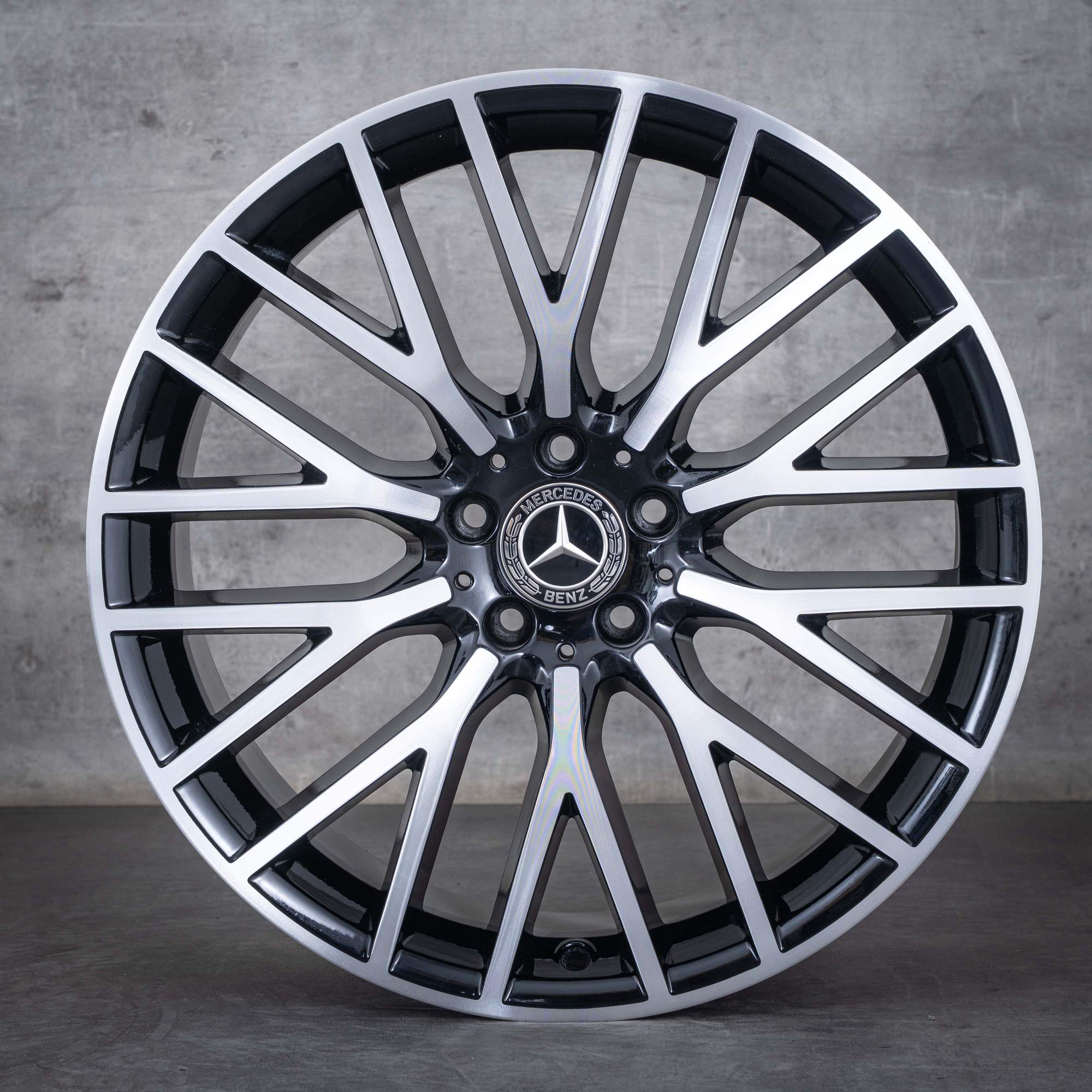 Alkuperäiset Mercedes Benz S-sarjan vanteet 20 tuumaa W223 V223 kesäpyörät A2234013800 musta kiillotettu