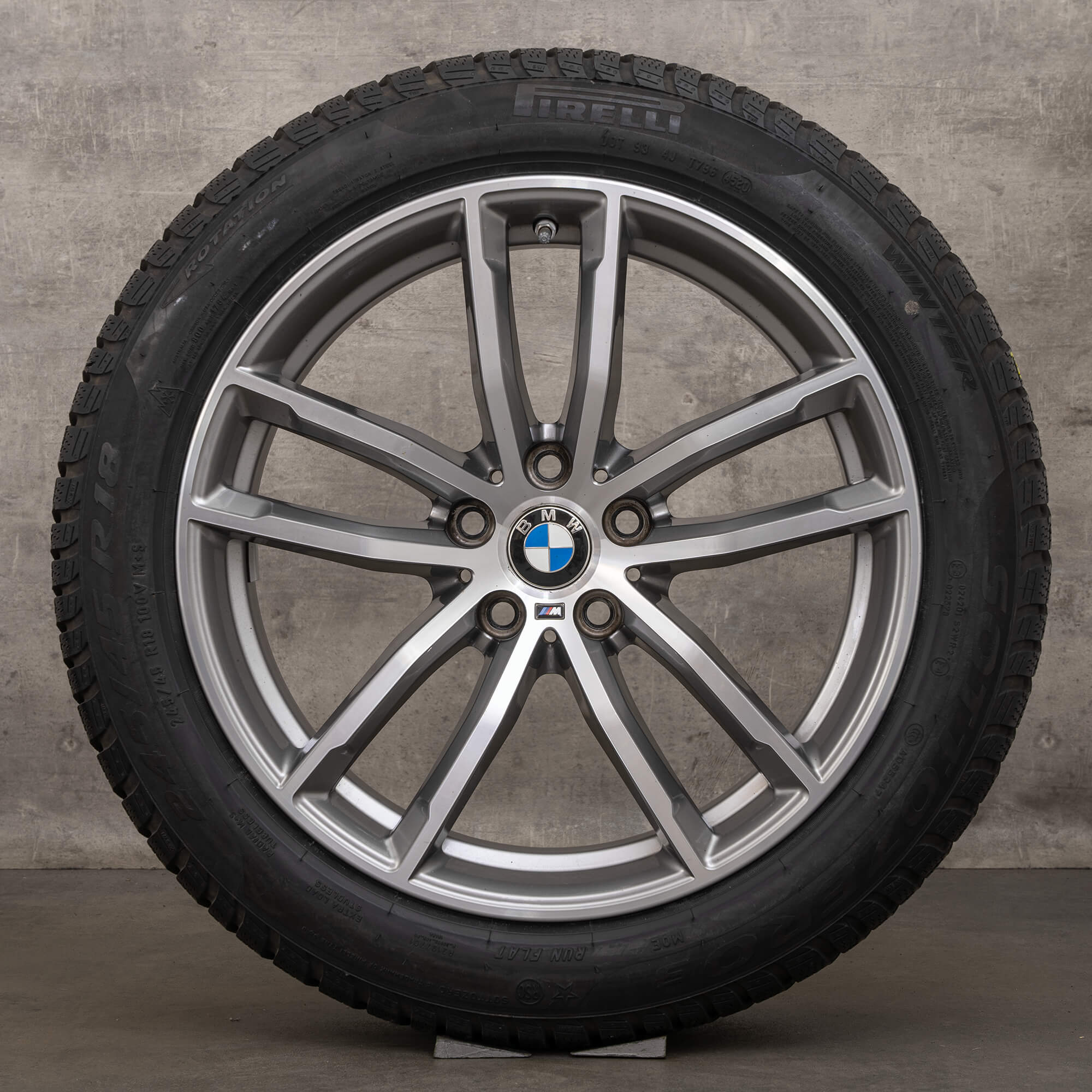 Original BMW 5er G30 G31 18 Zoll Winterreifen Felgen 662 M 7855081 