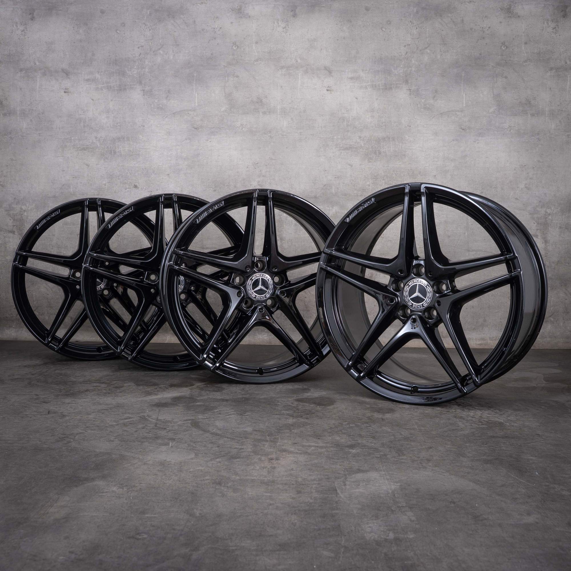 Jante originale Mercedes-Benz Clasa C C63 & S AMG de 19 inci W205 S205 A2054011900 A2054013600 negru lucios