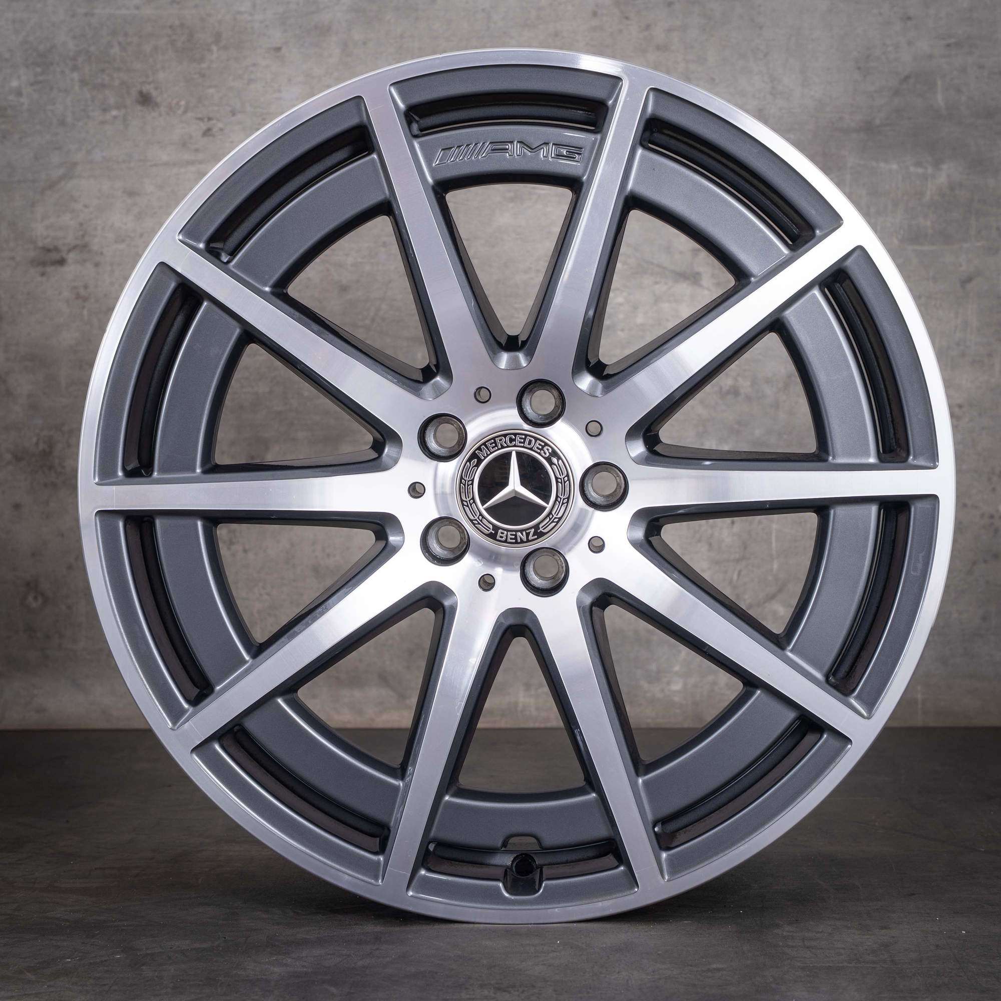 Oryginalne felgi Mercedes-Benz GLE AMG 20 cali 53 63 S 4Matic+ V167 C167 A1674014000 A1674014100 10-ramienne felgi w kolorze himalaya grey przednie z efektem diamond cut