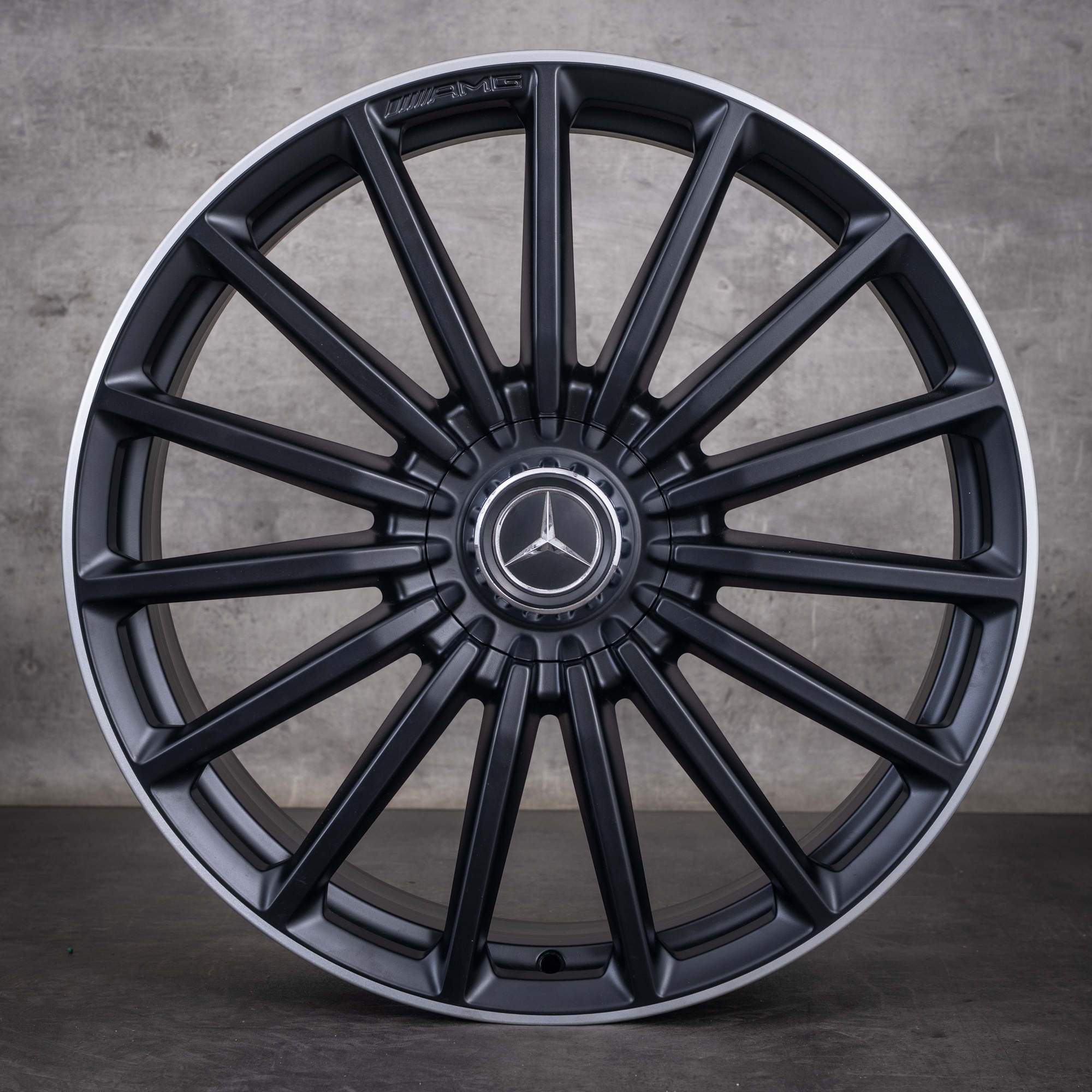 Originele Mercedes-Benz GLA GLB 35 45 AMG velgen 21 inch X247 H247 A2474012200 matzwart diamond cut