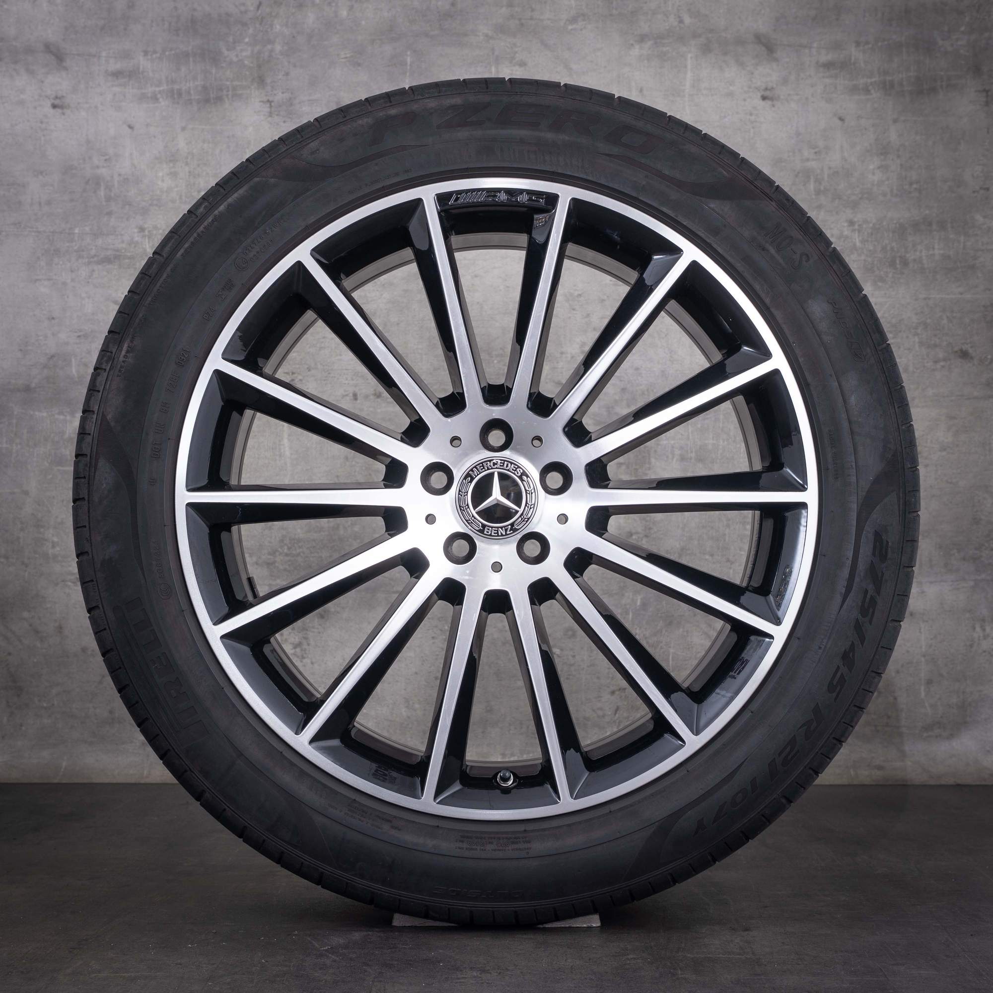 OEM Mercedes-Benz GLE AMG 21inch V167 summer wheels A1674013400 A1674013500 Black Front diamond cut