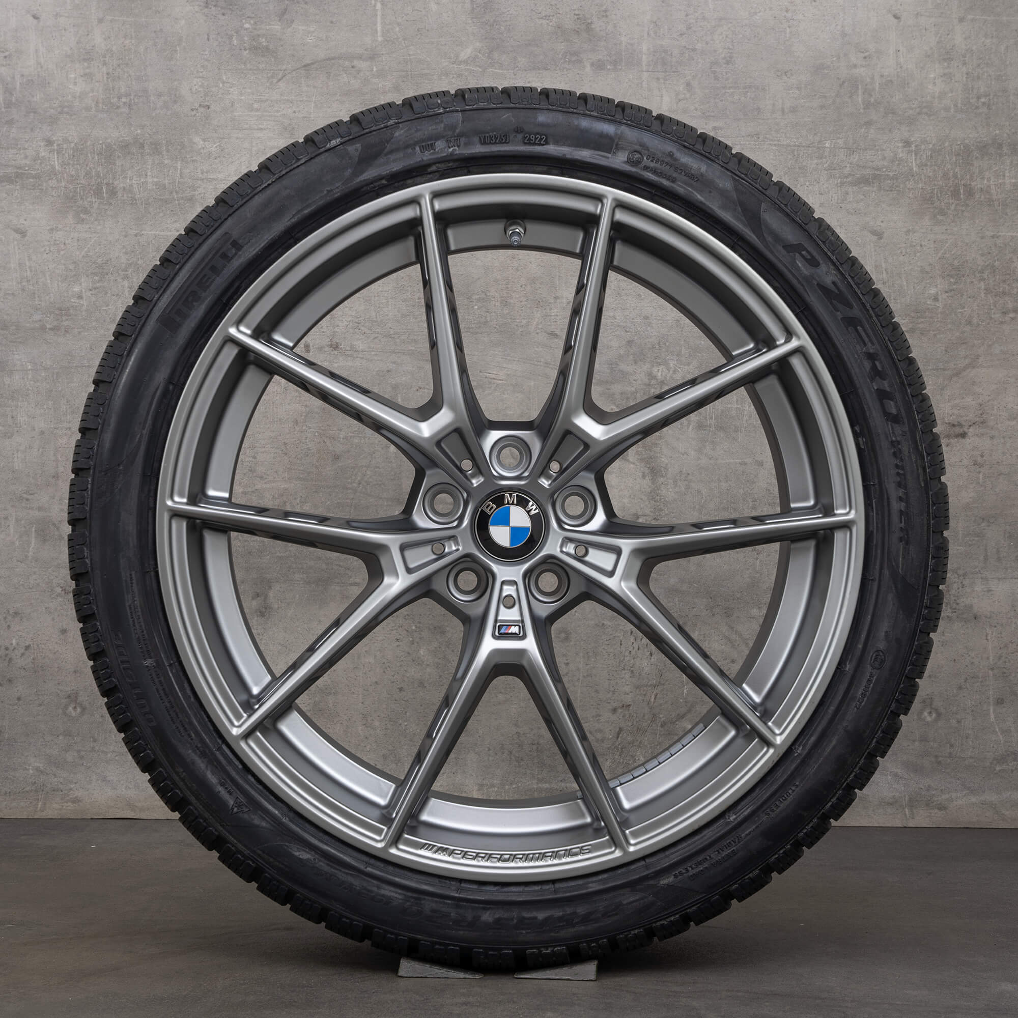 BMW M5 F90 M8 F91 F92 M863 Winterkompletträder 20 Zoll Alufelgen Neu