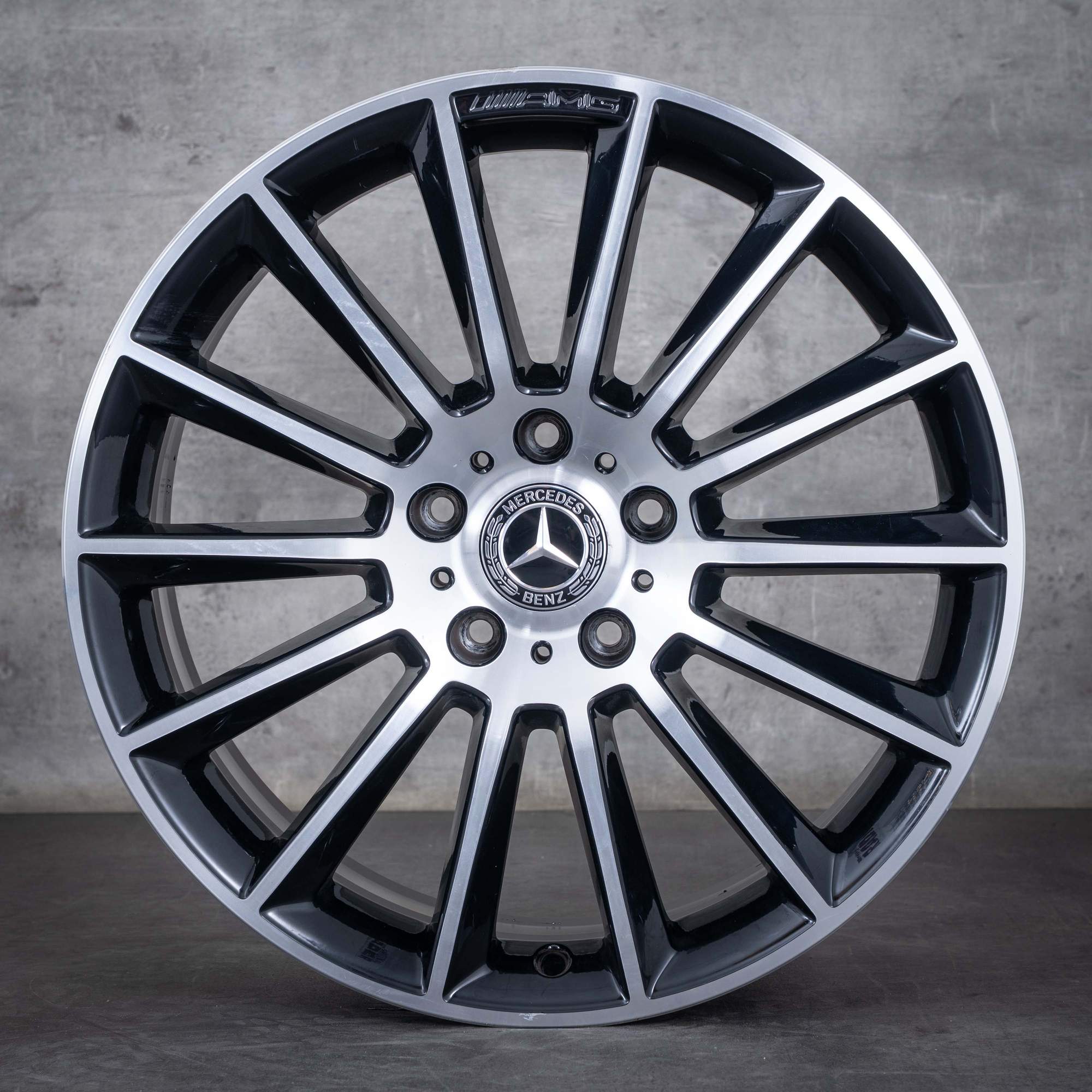 Oryginalne felgi Mercedes Benz Klasa G AMG 20 cali W463 G350 d G400 G500 A4634011700 czarne polerowane