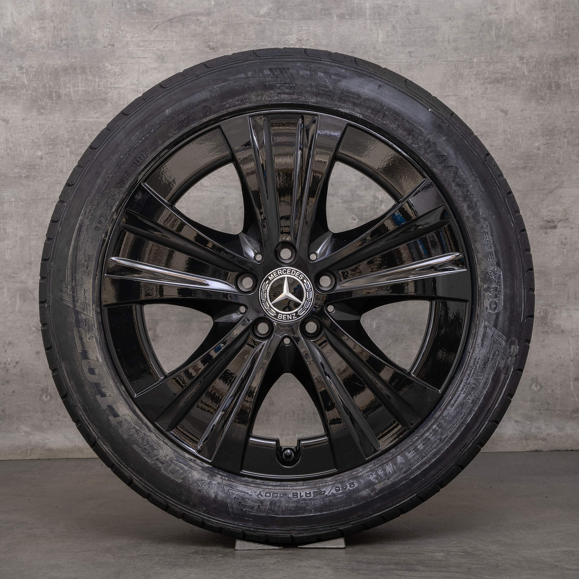 Orijinal Mercedes Benz E-Serisi jantlar 18 inç W213 S213 C238 A238 yaz jantları A2134013700 siyah parlak