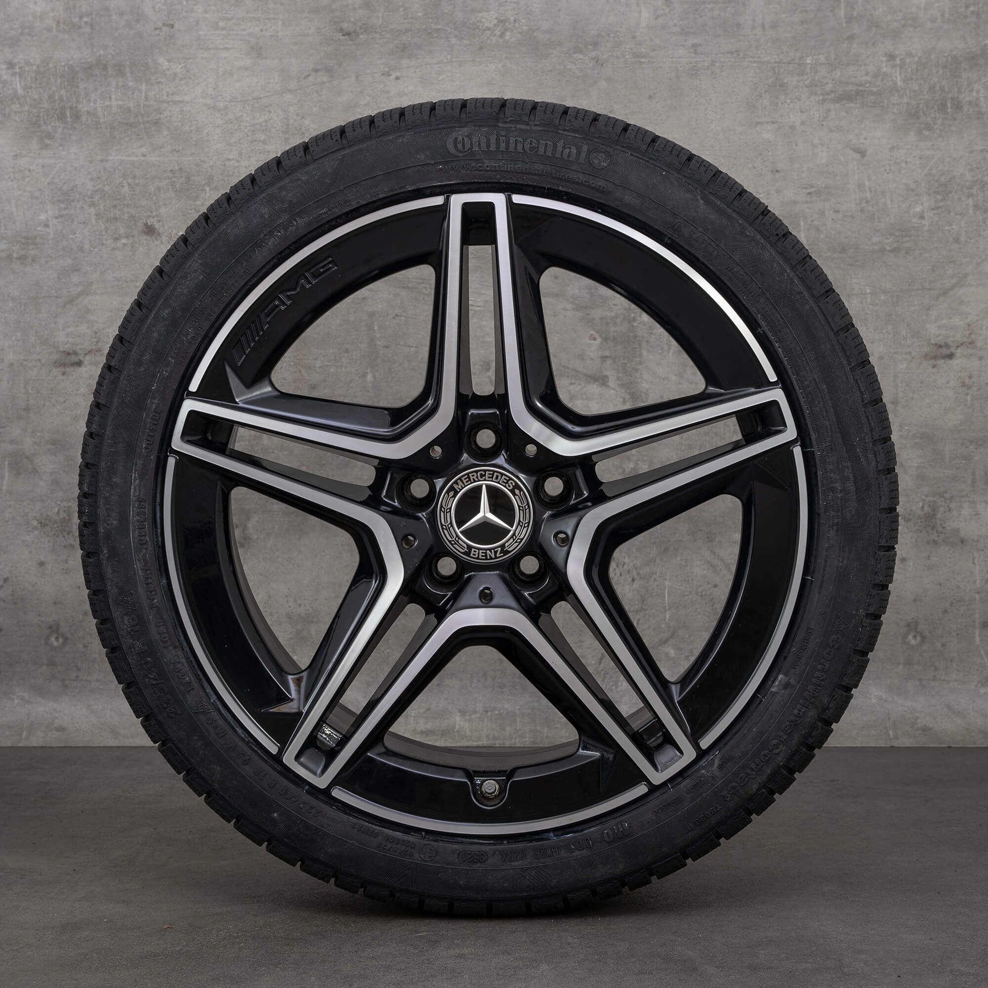 Alkuperäiset AMG Mercedes Benz A-sarjan A35 talvirenkaat 18 tuuman W177 V177 vanteet A1774014000 musta kiiltävä käännetty UUTUUS