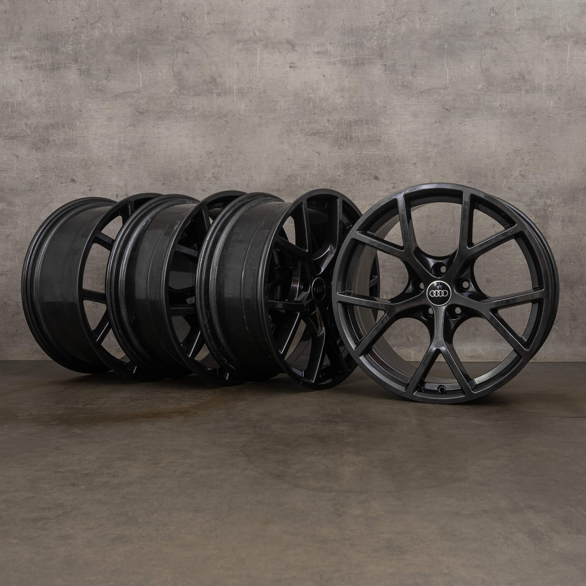 OEM Audi RS3 rims 19 inch 8Y 8Y0601025BT 8Y0601025BQ black metallic painted