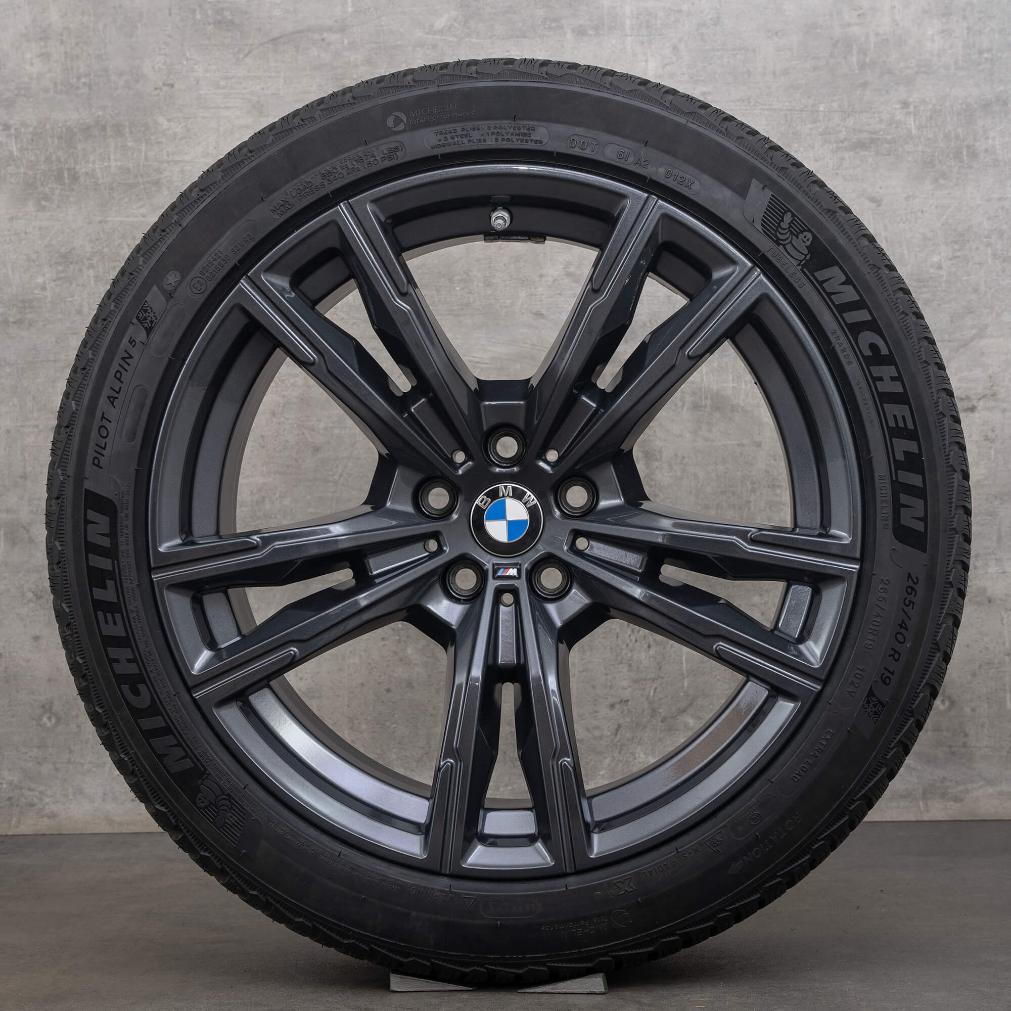 Original BMW M8 M5 ruedas completas de invierno 19 pulgadas F90 F91 F92 F93 llantas 812 M 8089560 órbita gris