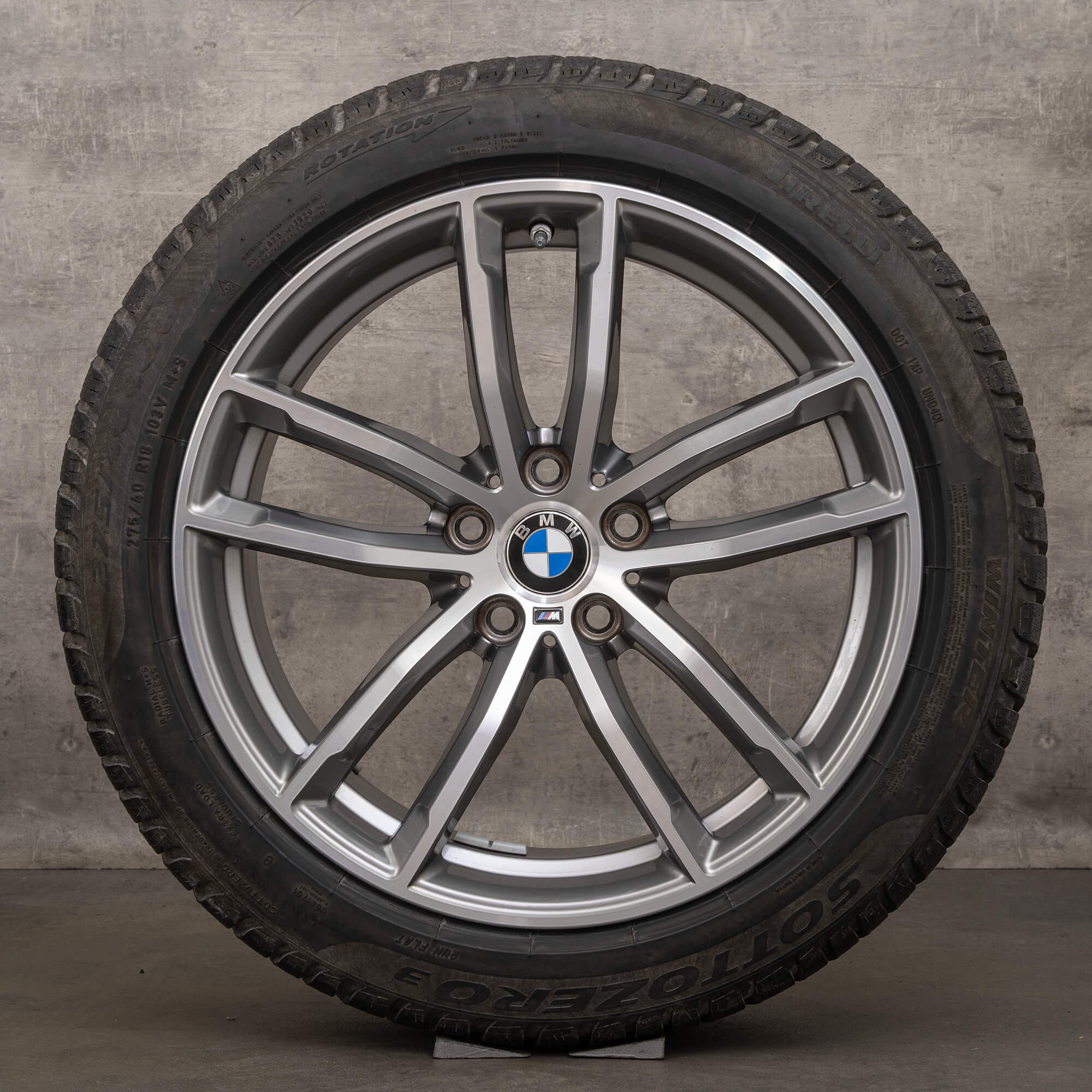 Original BMW 5er G30 G31 18 Zoll Winterreifen Felgen 662 M 7855081 7855082