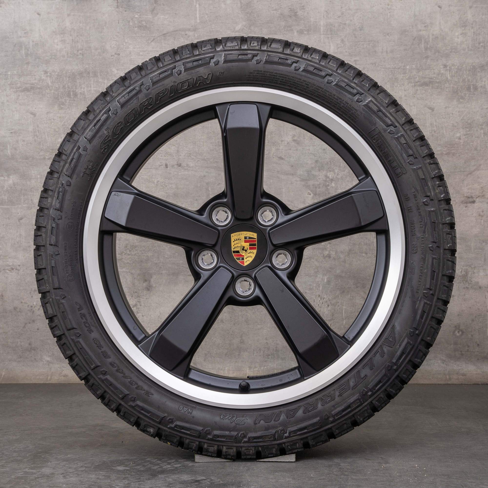 Original Porsche 911 992 I Dakar Felgen 19 20 Zoll Allwetterreifen 992601025EP 992601025EQ Safari Design schwarz matt glanzgedreht