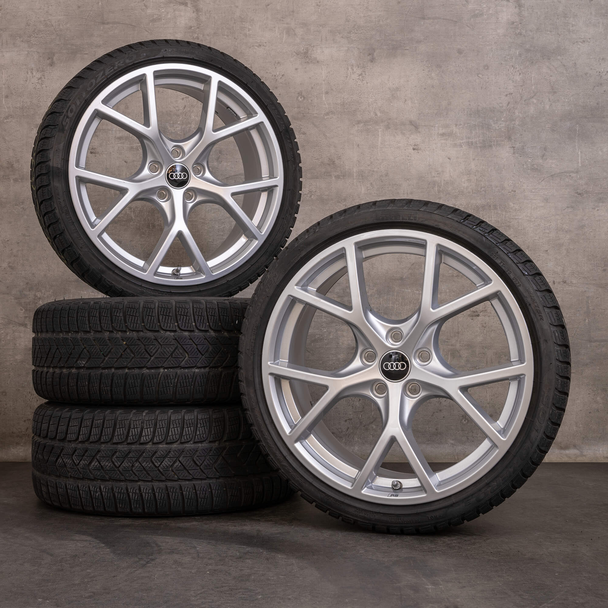 Originais Audi RS3 jantes e pneus inverno 19 polegadas 8Y 8Y0601025BT 8Y0601025BQ prata brilhante