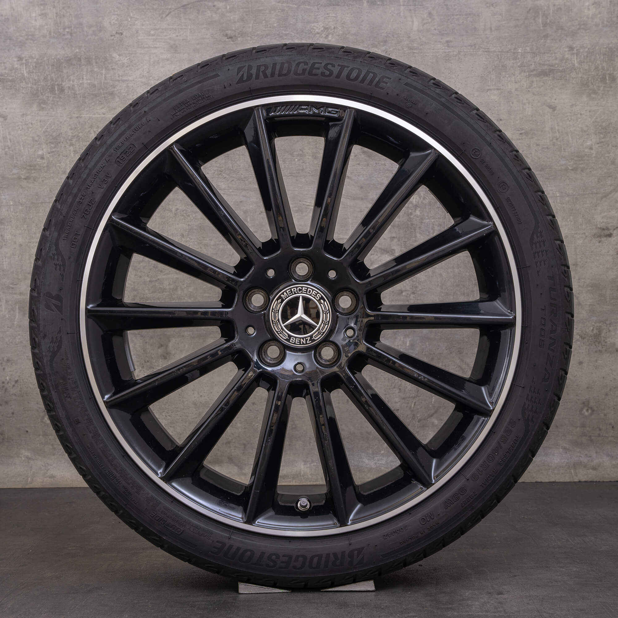 Orijinal Mercedes Benz A B Sınıfı CLA jantlar 19 inç W177 V177 W247 C118 X118 yaz jant lastik A1774011600 siyah parlak tornalı