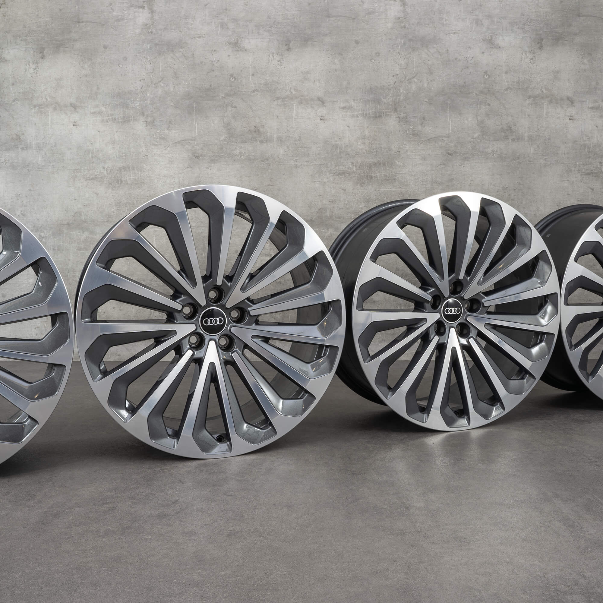 OEM Audi Q8 e-tron rims 21 inch GE 4KE601025G titanium polished