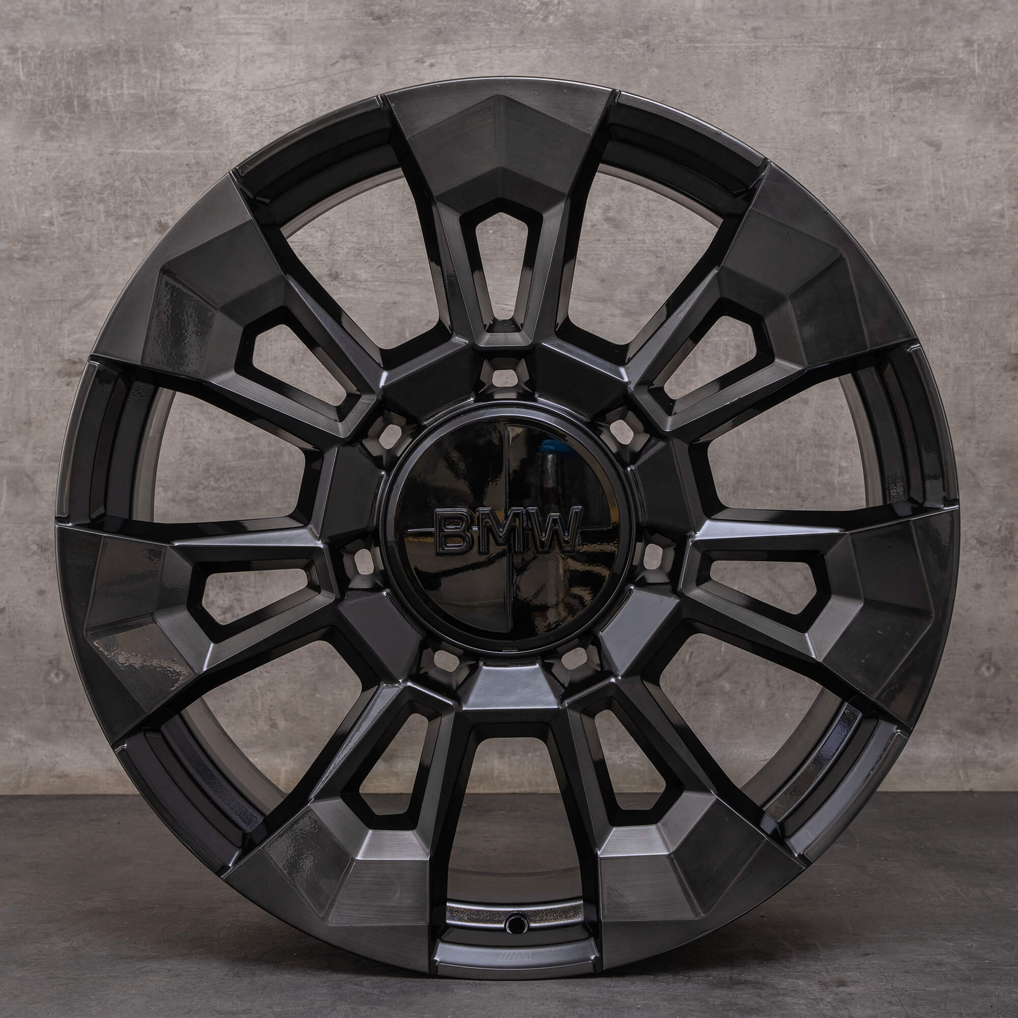 Original BMW XM Felgen 23 Zoll G09 6856021 6856022 Styling 923 M schwarz glanzgedreht 10,0x23 ET22 11,0x23 ET44