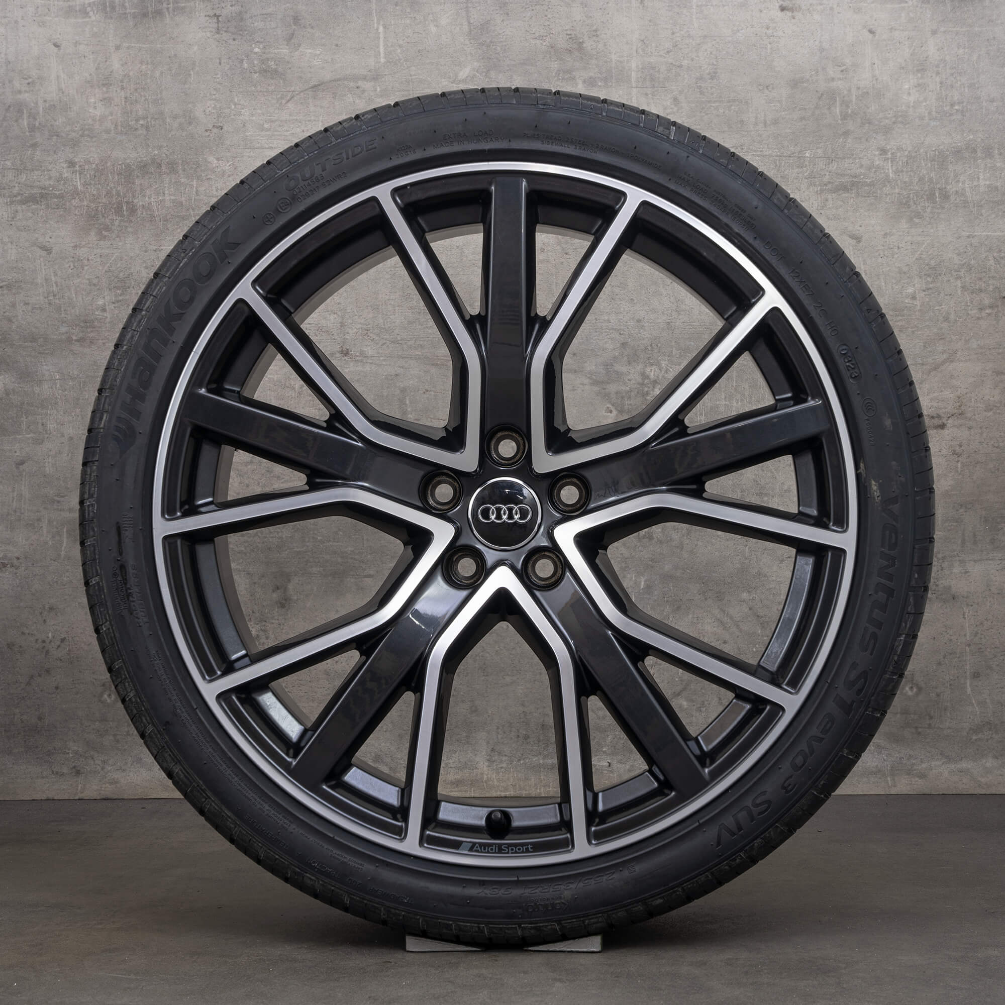 Audi A7 S7 4K C8 summer OEM wheels tires 21 inch rims 4K8601025Q