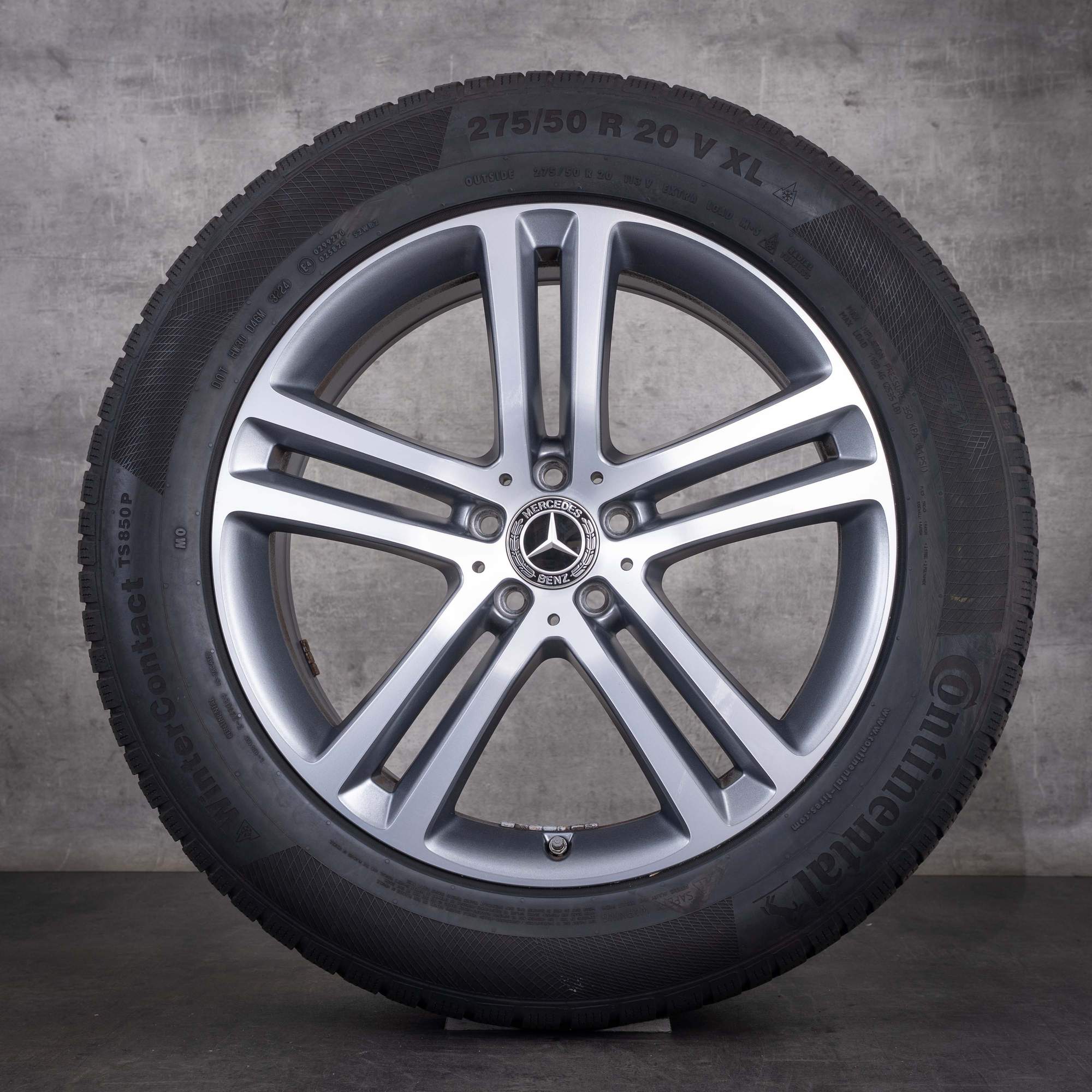 Original Mercedes-Benz GLE vinterhjul 20 tum X167 C167 fälgar A1674012400 A1674012500 himalaya grey fram frontpolerad