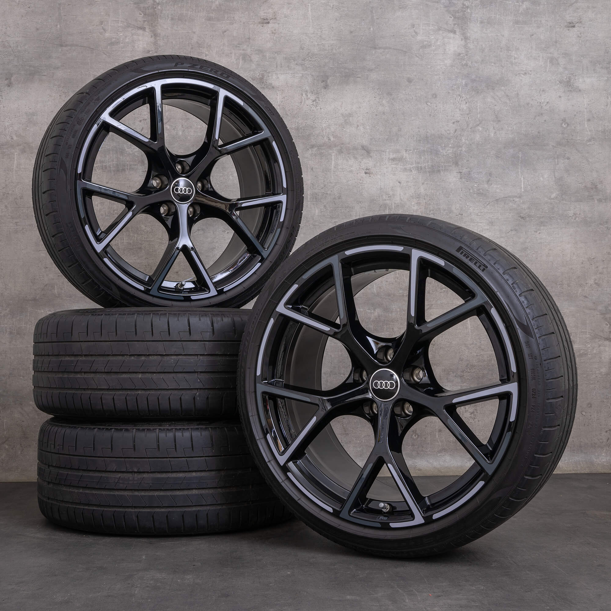 Original Audi RS3 Felgen 19 Zoll 8Y Sommerräder 8Y0601025BR 8Y0601025BS schwarz glanz