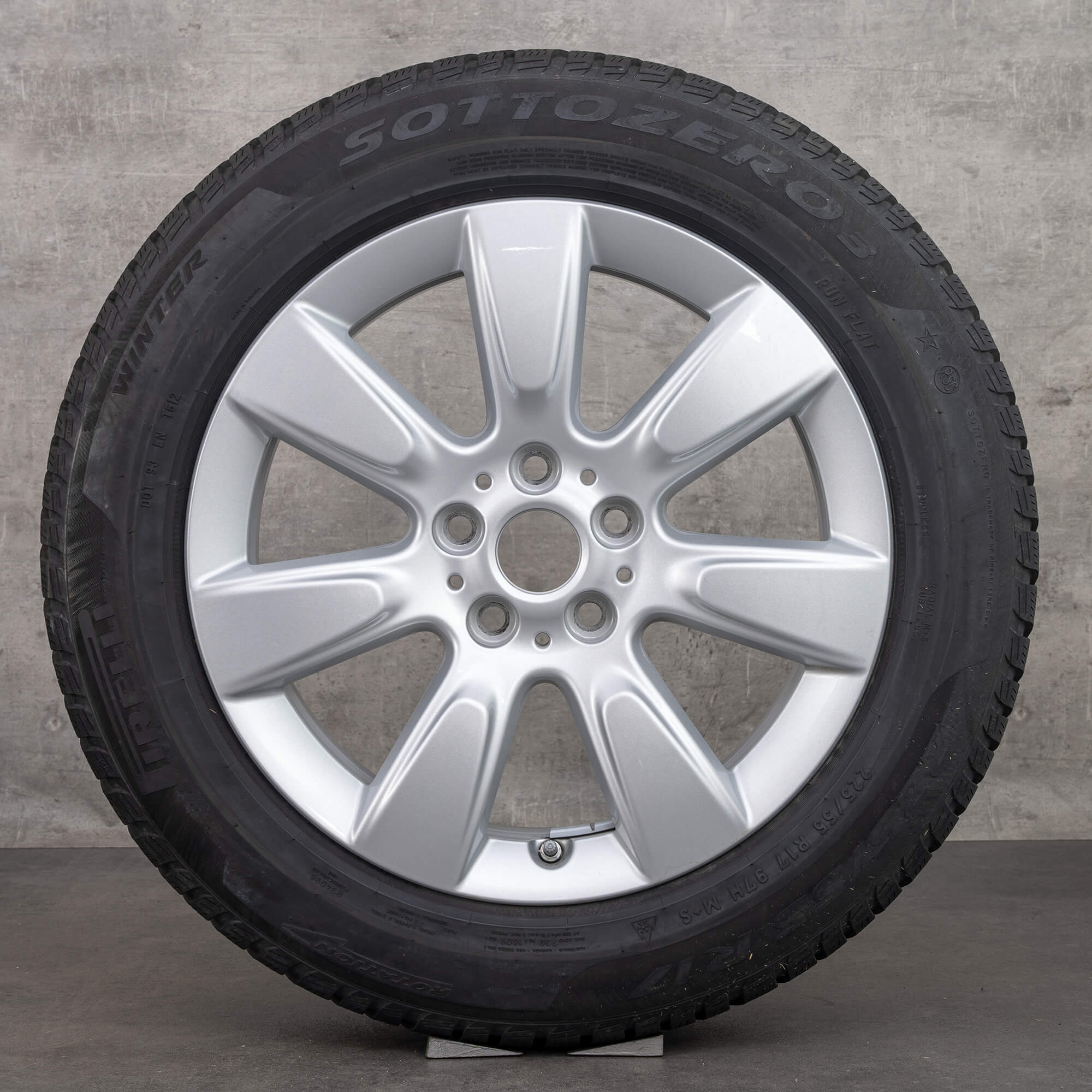 Alkuperäiset Mini Countryman F60 17 tuuman Spoke 530 -vanteet talvirenkaat 6868276 hopea