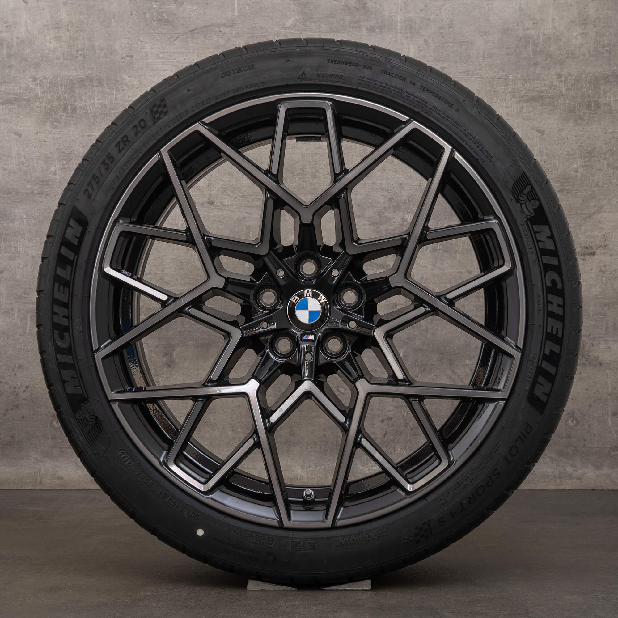 BMW M8 F91 F92 F93 summer wheels 20 inch rims 813 M tires 8089568 8089569