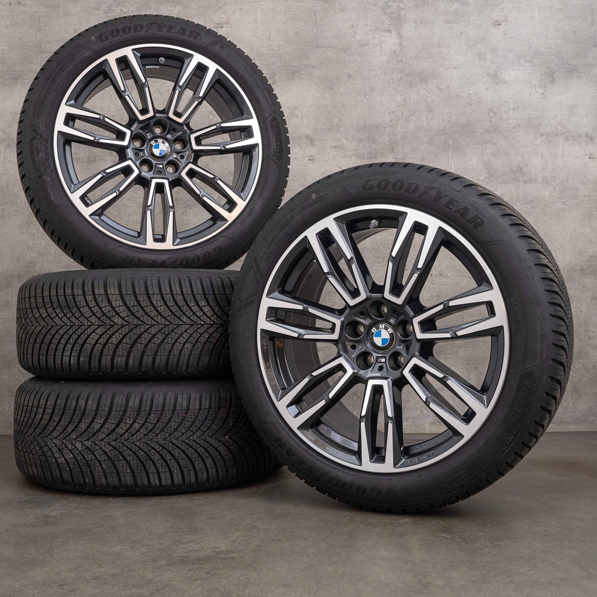 Alkuperäiset BMW 5-sarjan i5 talvirenkaat 19 tuumaa G60 G61 vanteet 5A324E0 Styling 935 M midnight grey diamond cut