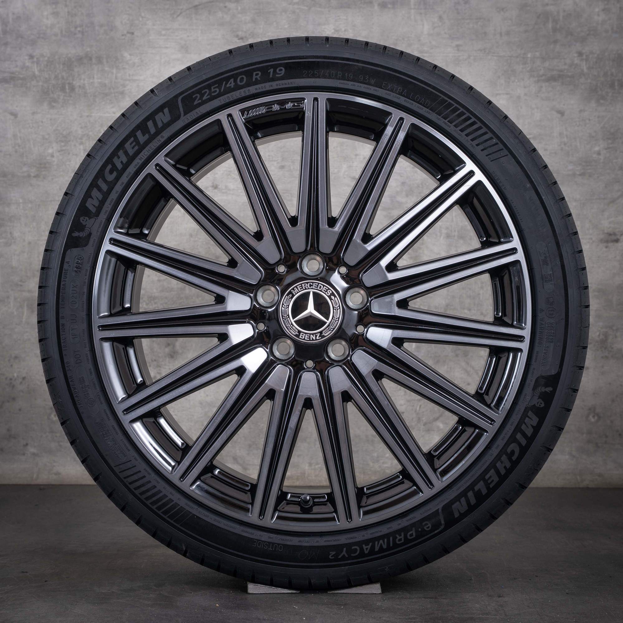Originele Mercedes-Benz CLA EQ AMG-velgen 19 inch X174 C174 250+ 350 4Matic zomerbanden A1744014400 A1744014500 diamantgesneden zwart