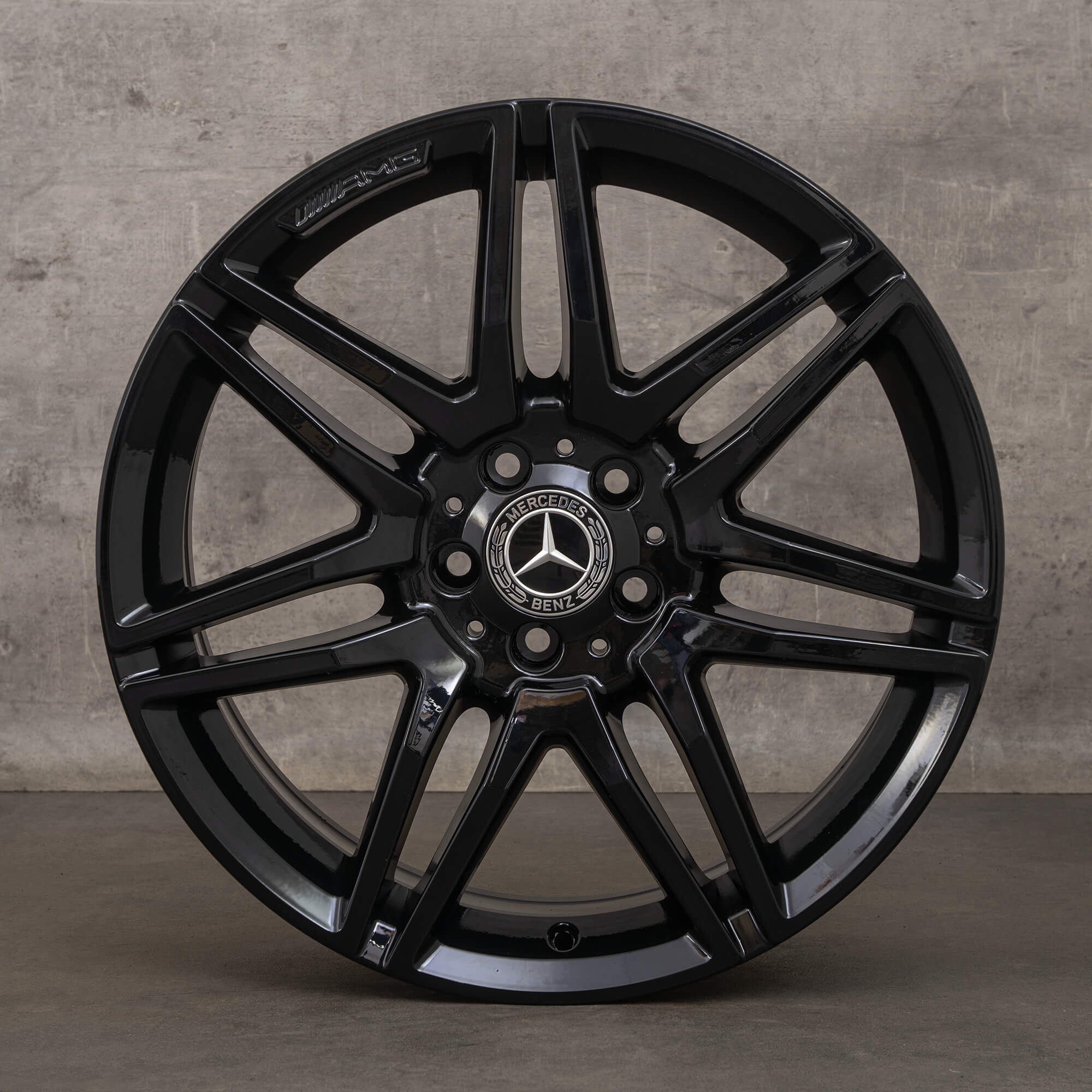 Original Mercedes E Class C207 A207 19 inch rims A2124011900 black
