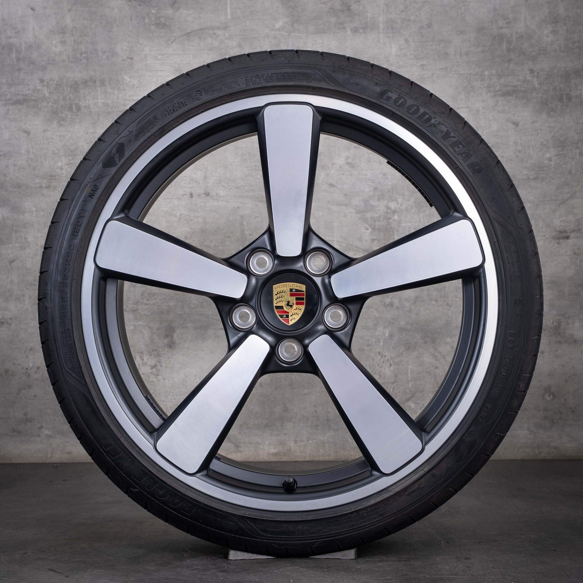 Alkuperäiset Porsche 992 I -vanteet 20 21 tuumaa Carrera S C2 C4 GTS kesärenkaat Exclusive Design 992044661M mattamusta glanzgedreht