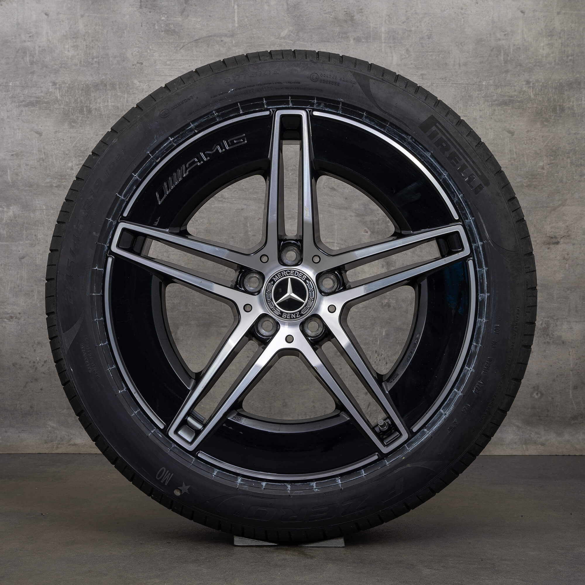 Originale Mercedes Benz E-Klasse AMG fælge 19 tommer W214 S214 sommerhjul DOT 23 A2144010300 A2144010400 sort højglans