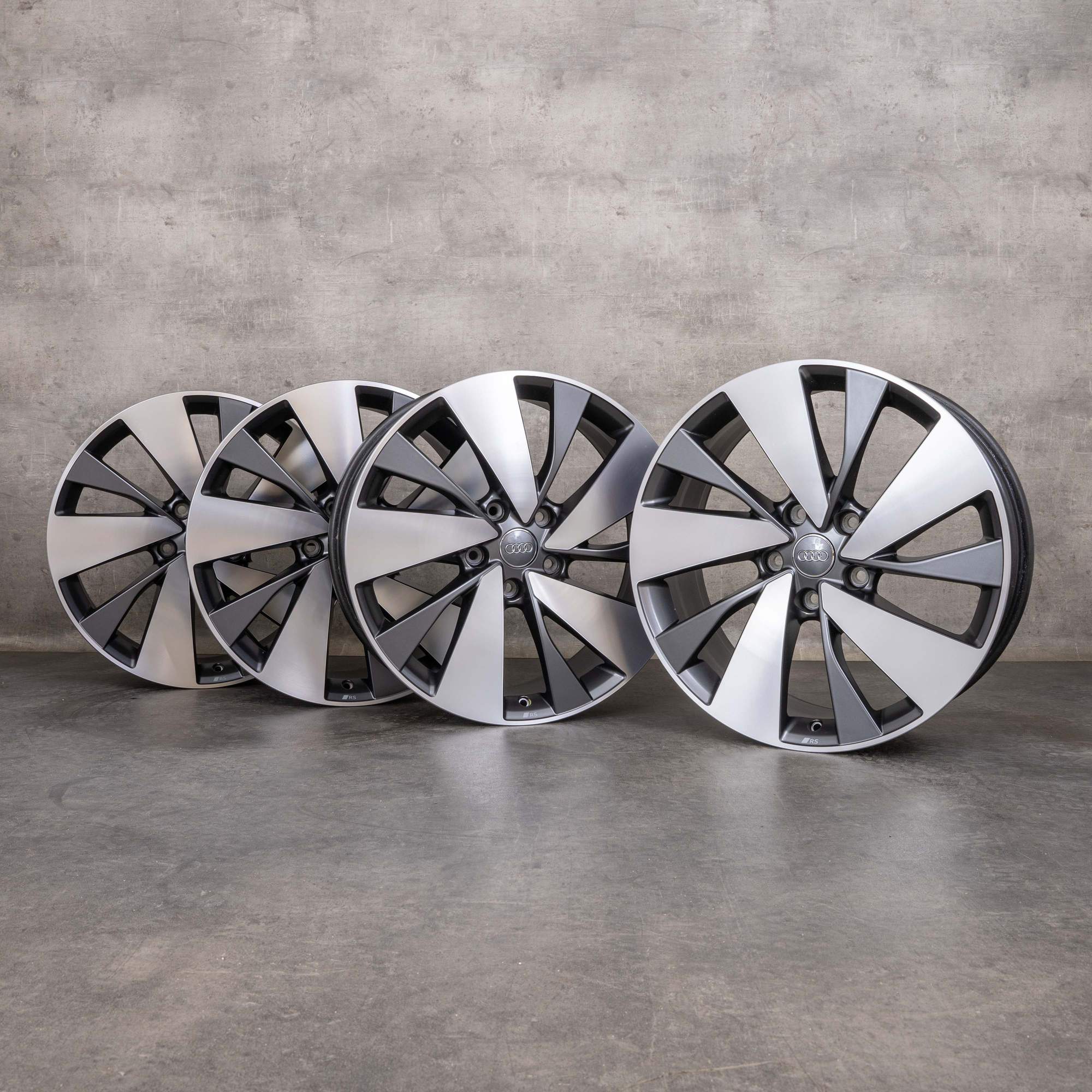Oryginalne felgi Audi A6 S6 e-tron 20 cali GH 85E601025BB 85E601025BC tytan mat Polerowane