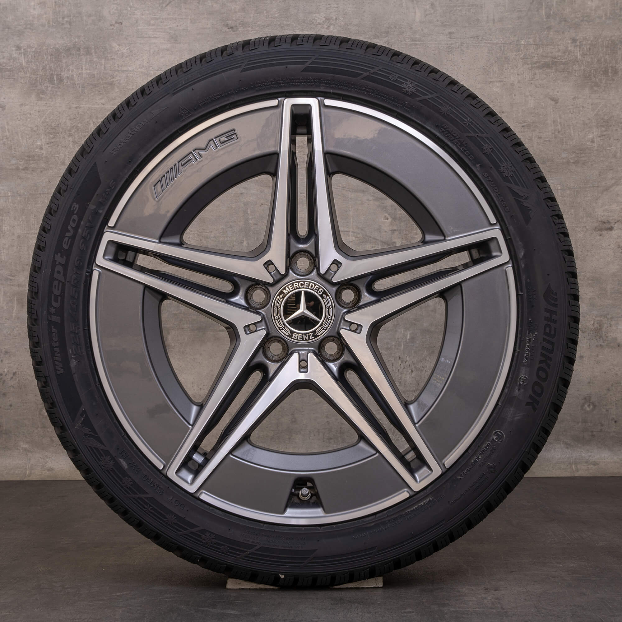 Original Mercedes Benz C-Klasse AMG Winterräder 18 Zoll W206 S206 Felgen A2064011700 A2064011800 himalaya grey glanzgedreht