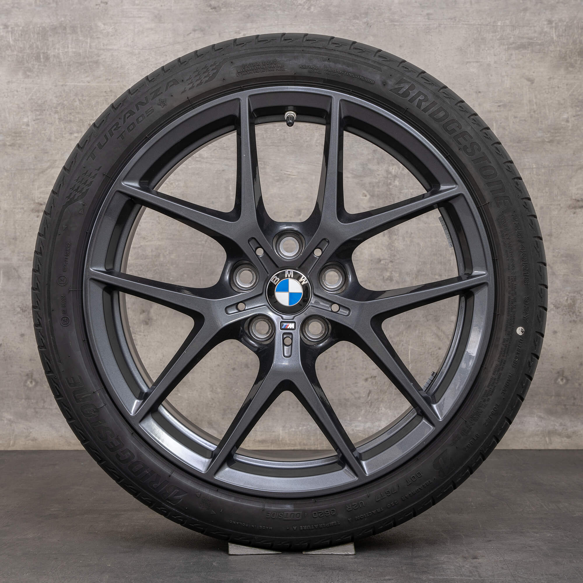 Orijinal BMW 1 serisi 2 jantlar 18 inç F40 F44 Gran Coup Sommerrder Styling 554 M 8092353 orbitgrey