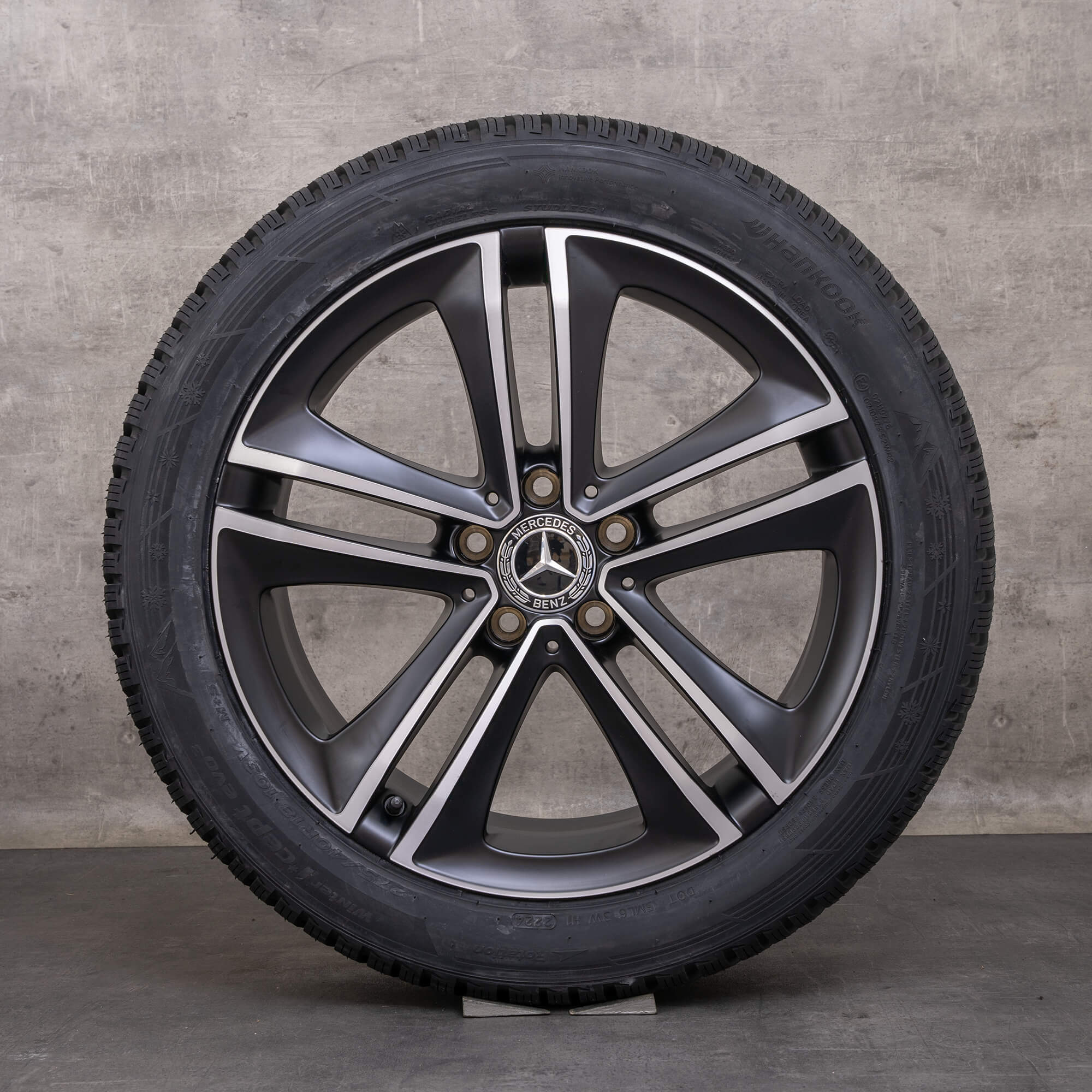 Orijinal Mercedes Benz CLS Winterrder 18 inç C257 Coupe jantlar A2574010100 A2574010200 siyah saten kaplama