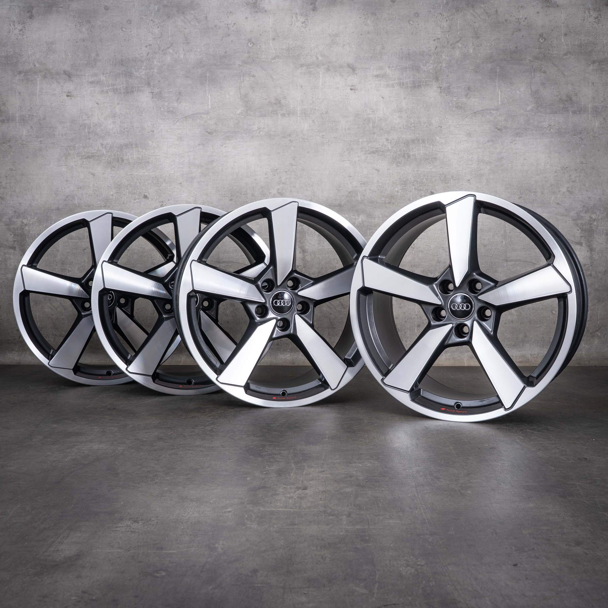 Oryginalne felgi Audi A5 S5 19 cali F5 8W B9 8W0601025FS tytanowe Polerowane