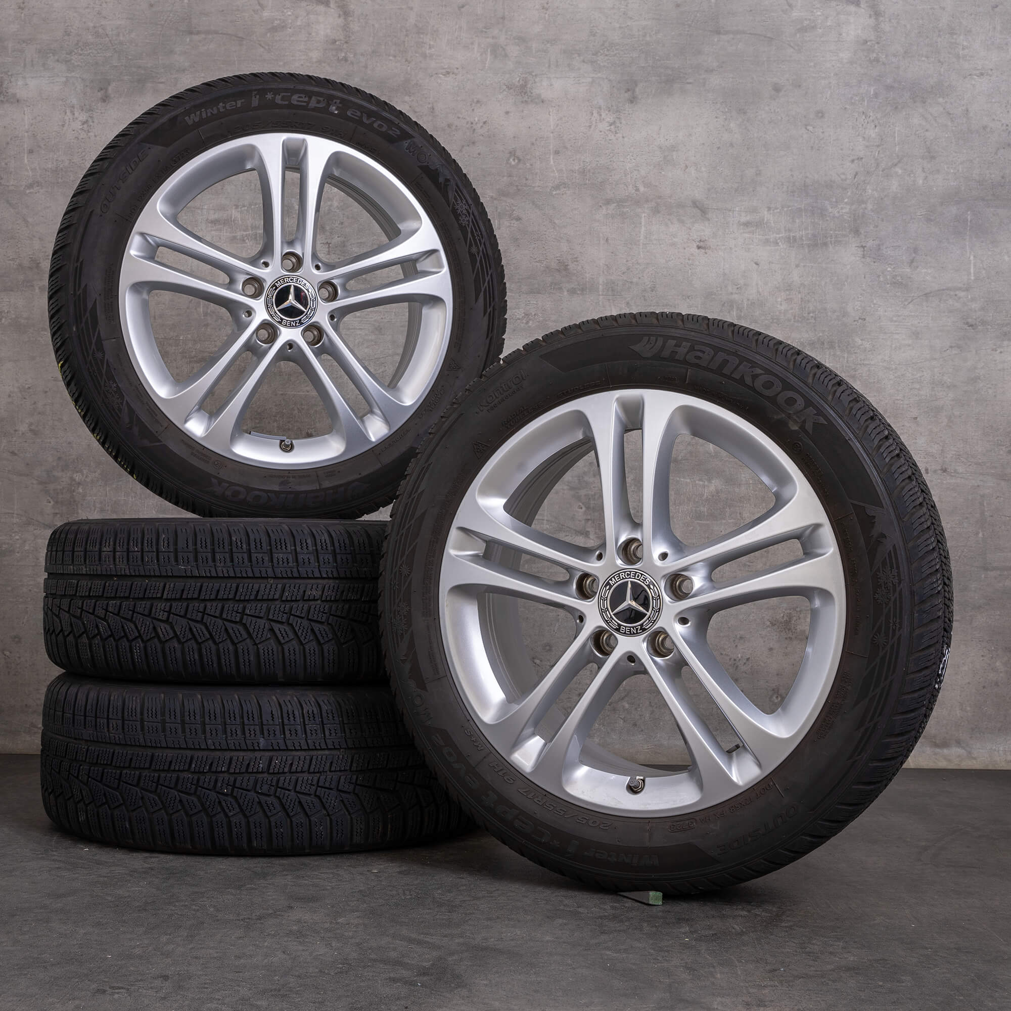 Alkuperäiset Mercedes Benz A B-sarja CLA vanteet 17 tuuman W177 W118 W247 kesäpyörät A1774010400 hopea