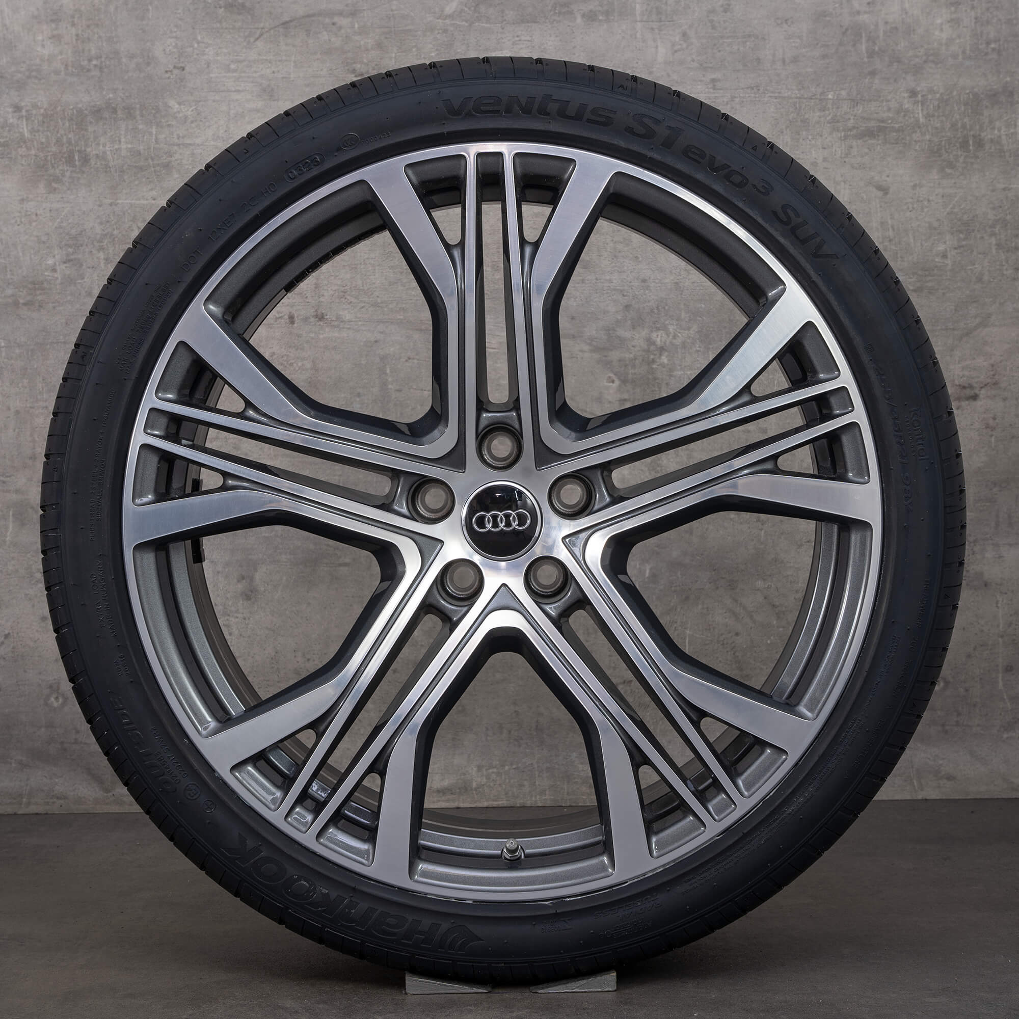 Äkta Audi A7 S7 fälgar 21 tum 4K sommarhjul 4K8601025AA titan polerad